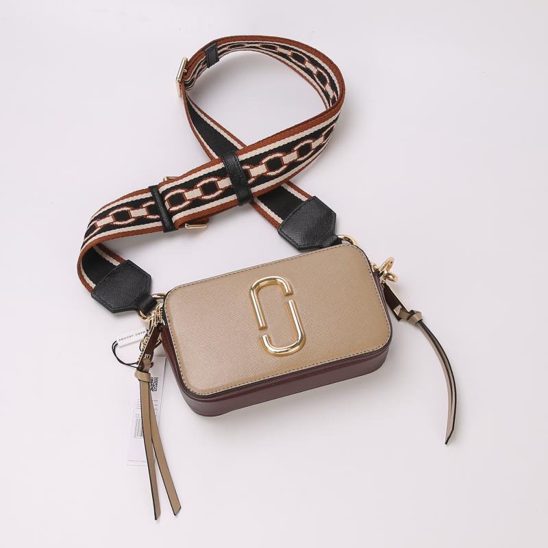 $27.99 MARC JACOBS 61 X2266 gallery