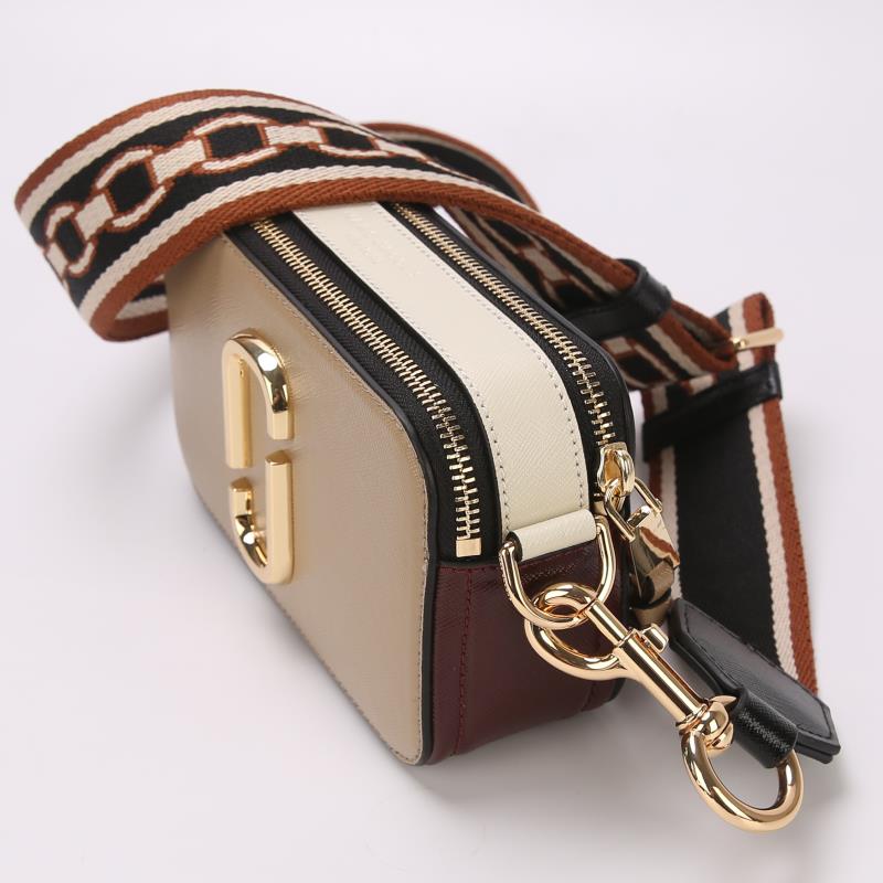 $27.99 MARC JACOBS 61 X2266 gallery