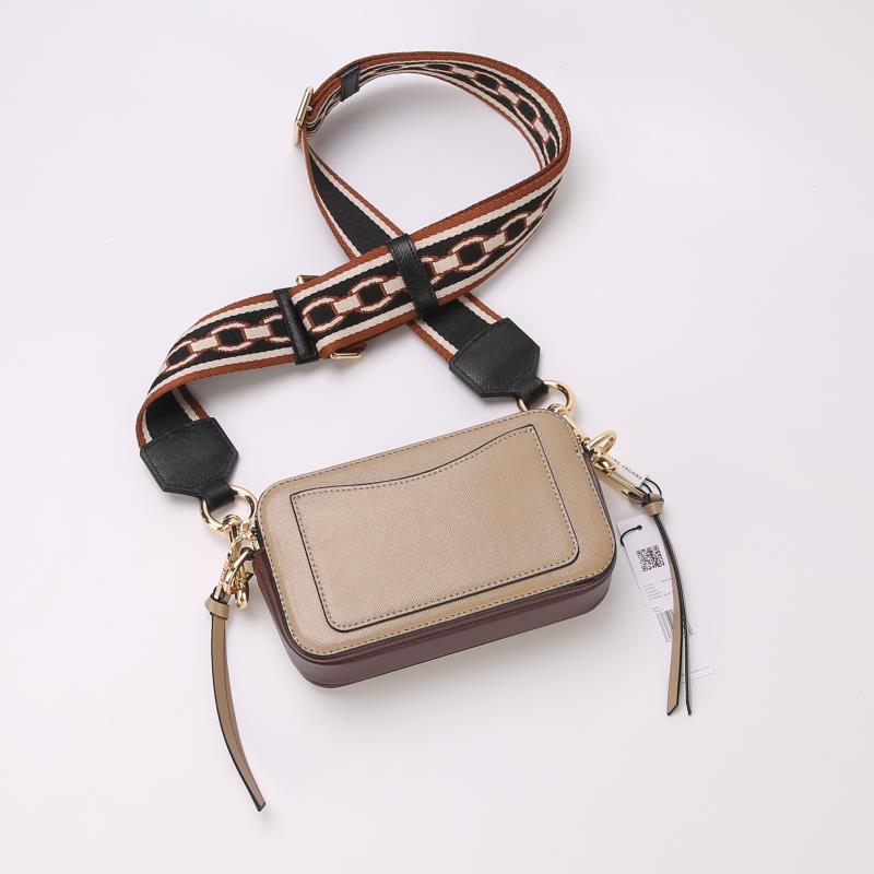 $27.99 MARC JACOBS 61 X2266 gallery