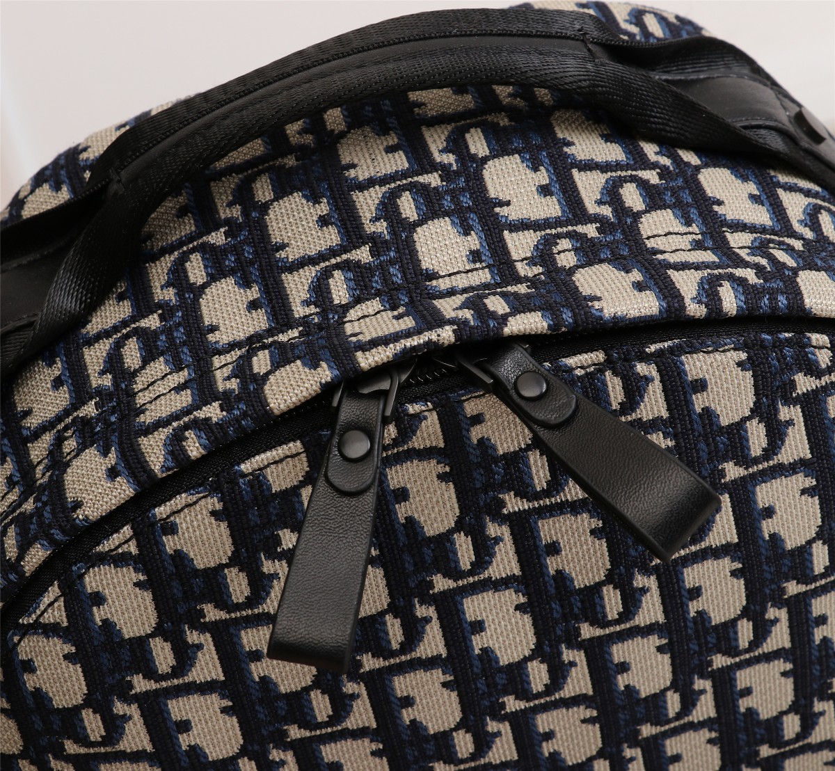 $28.99 DIOR 3515 X2306 gallery