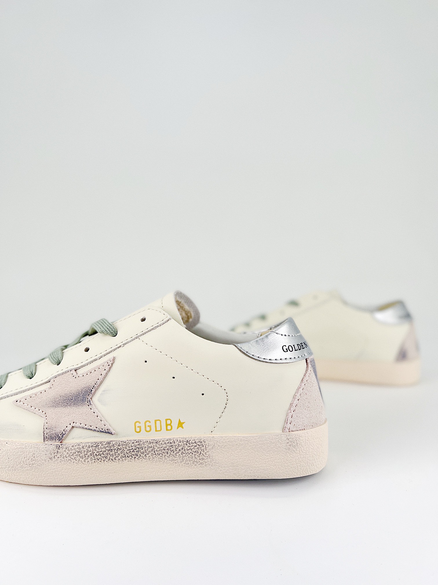 $28.99 GGDB Golden Goose X5246 gallery