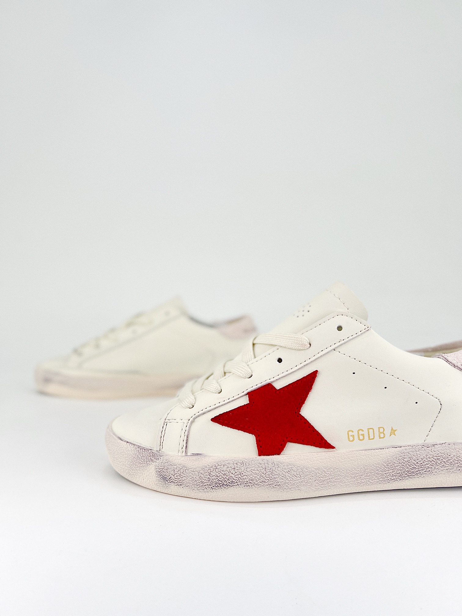 $28.99 GGDB Golden Goose X5249 gallery