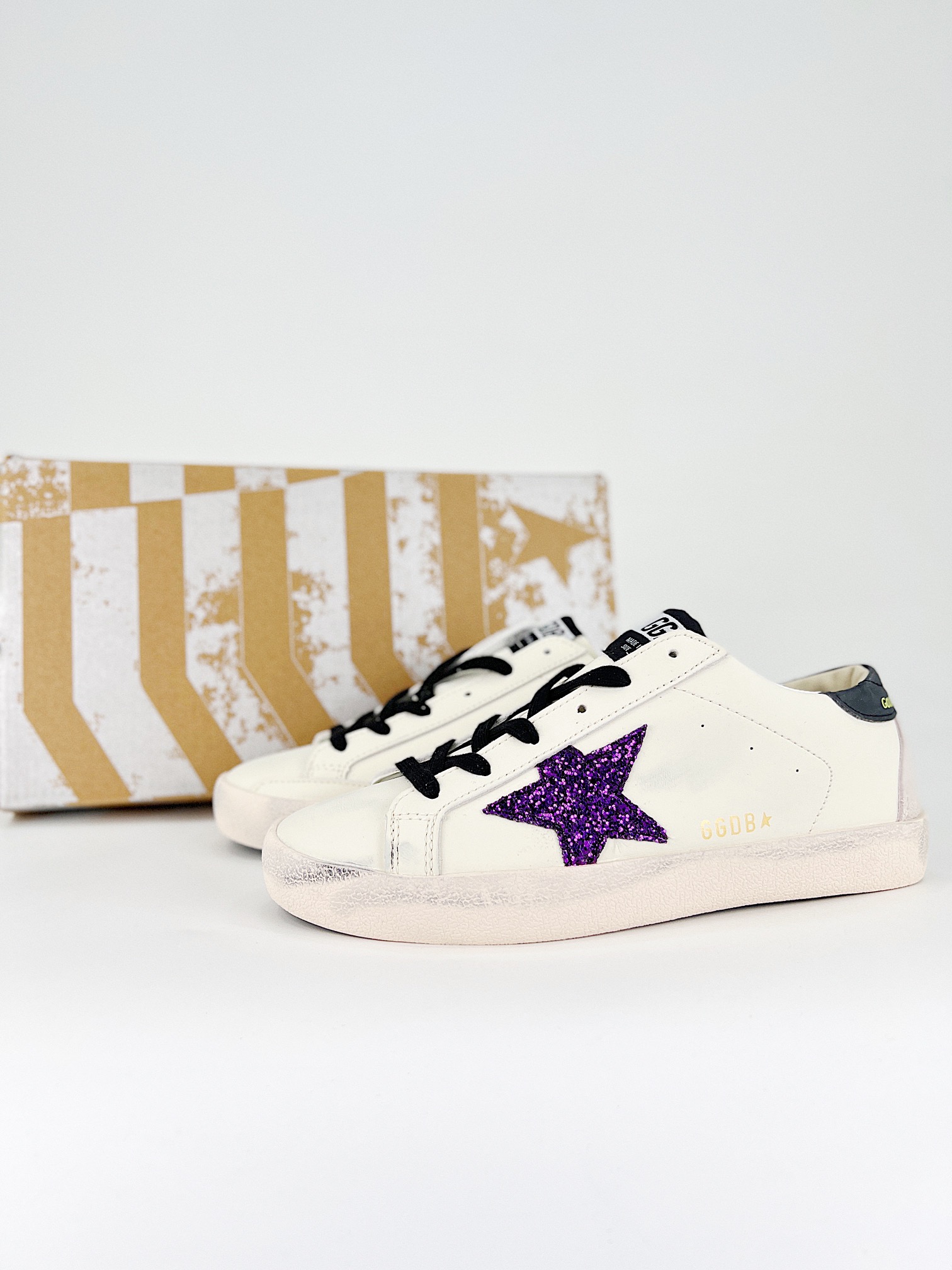 $28.99 GGDB Golden Goose X5250 gallery