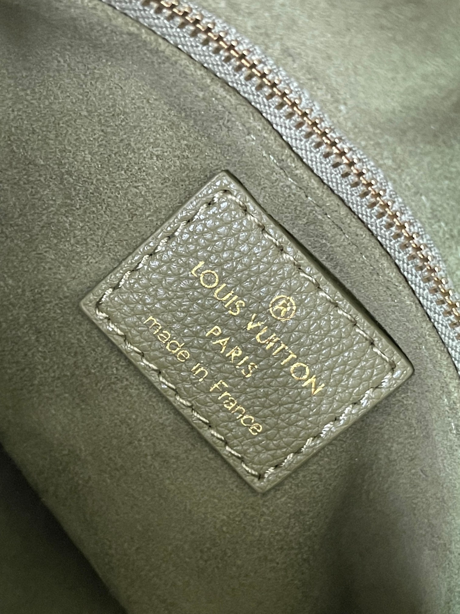$28.99 LV m46647 X4454 gallery