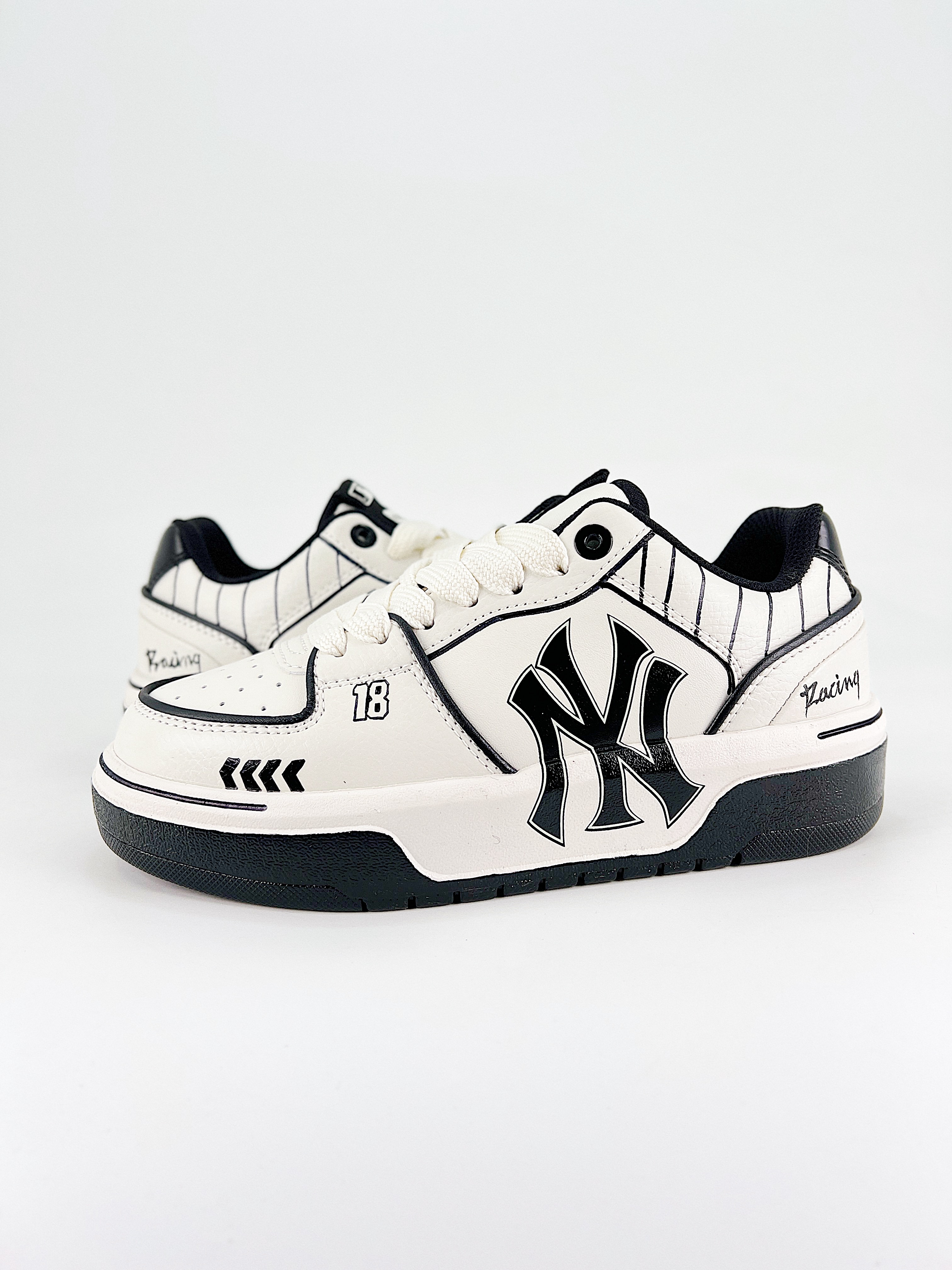 $28.99 MLB Chunky Liner New York Yankees X5298 gallery