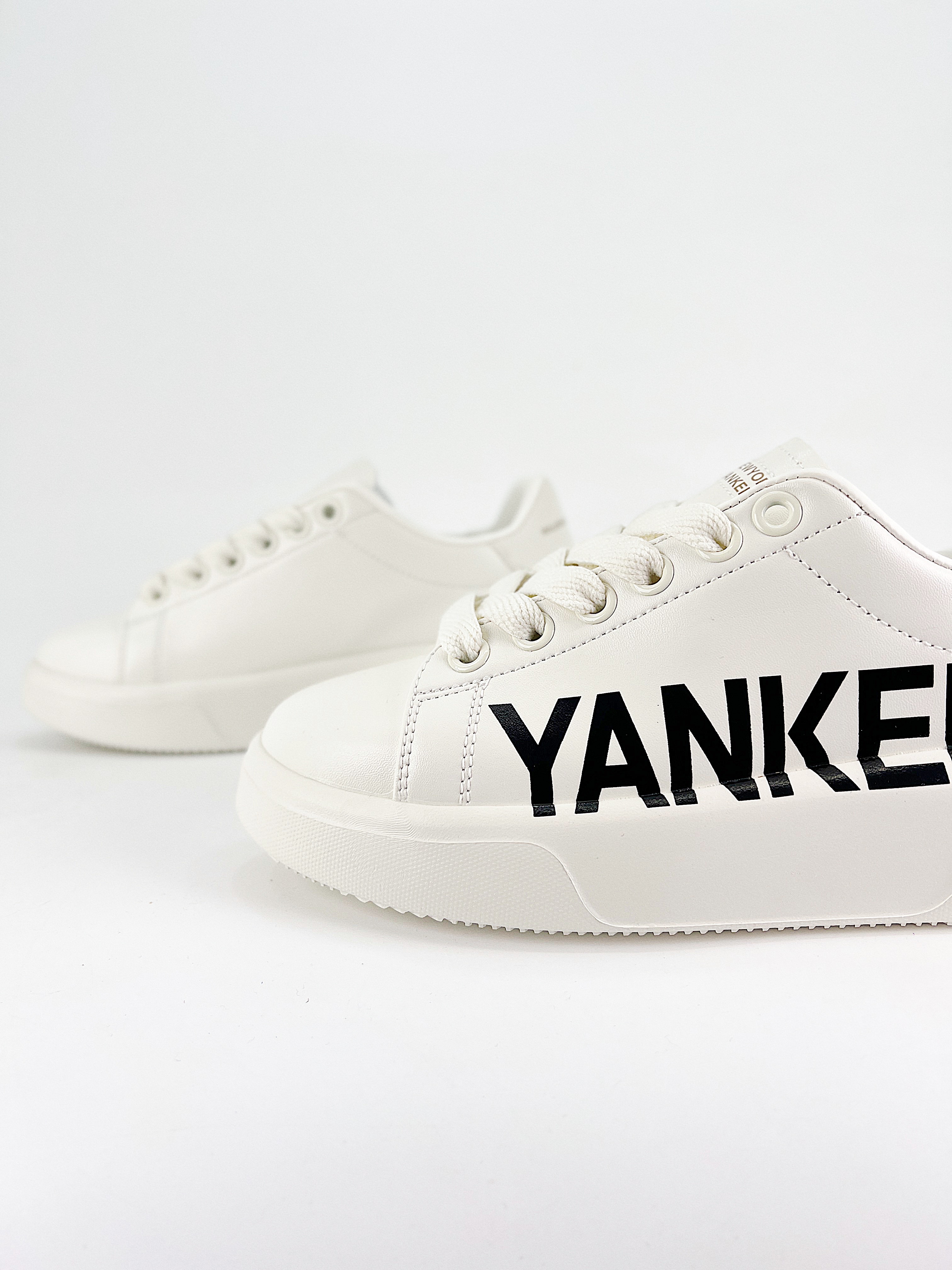 $28.99 MLB Chunky Liner New York Yankees X5301 gallery