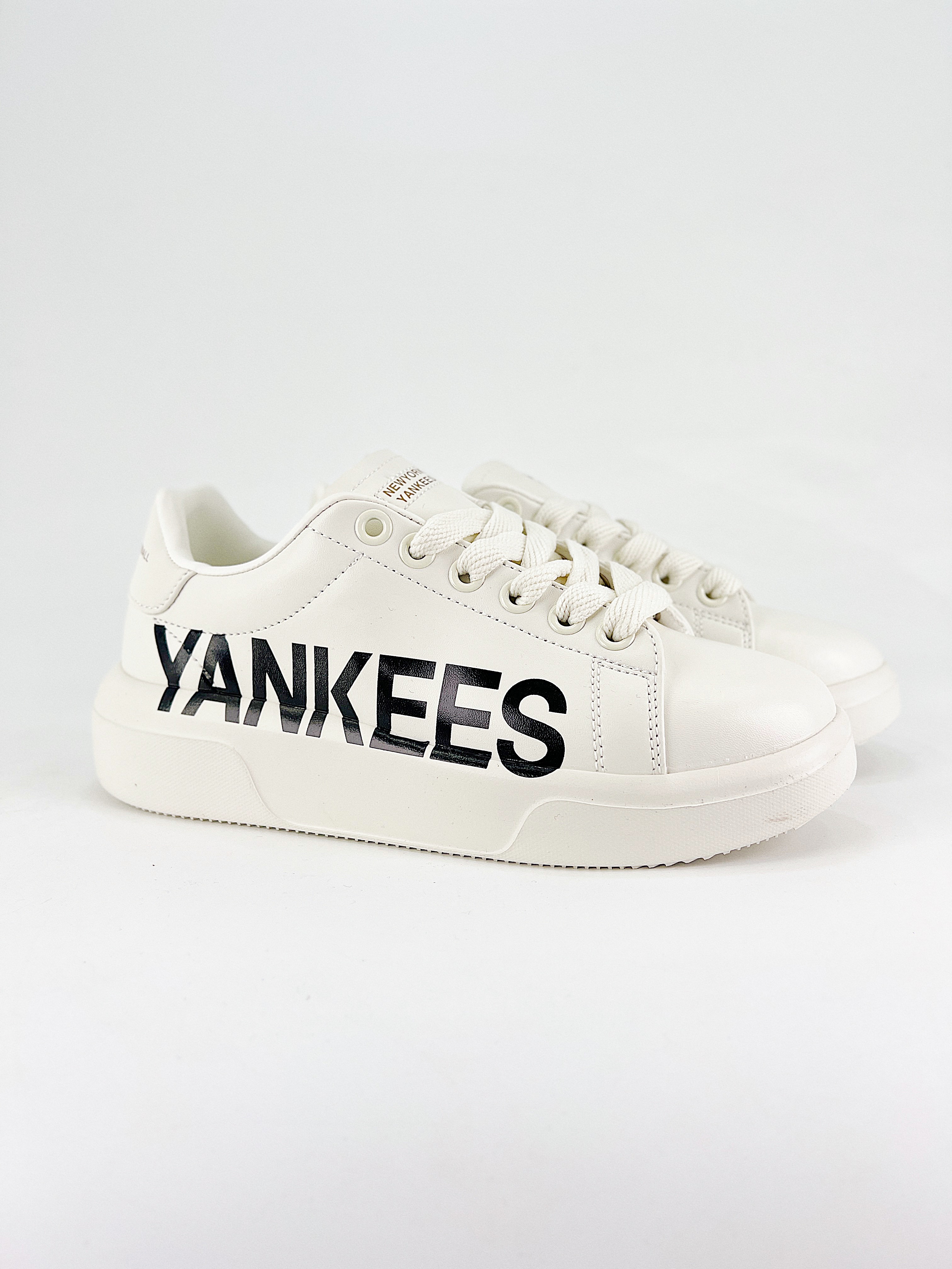 $28.99 MLB Chunky Liner New York Yankees X5301 gallery