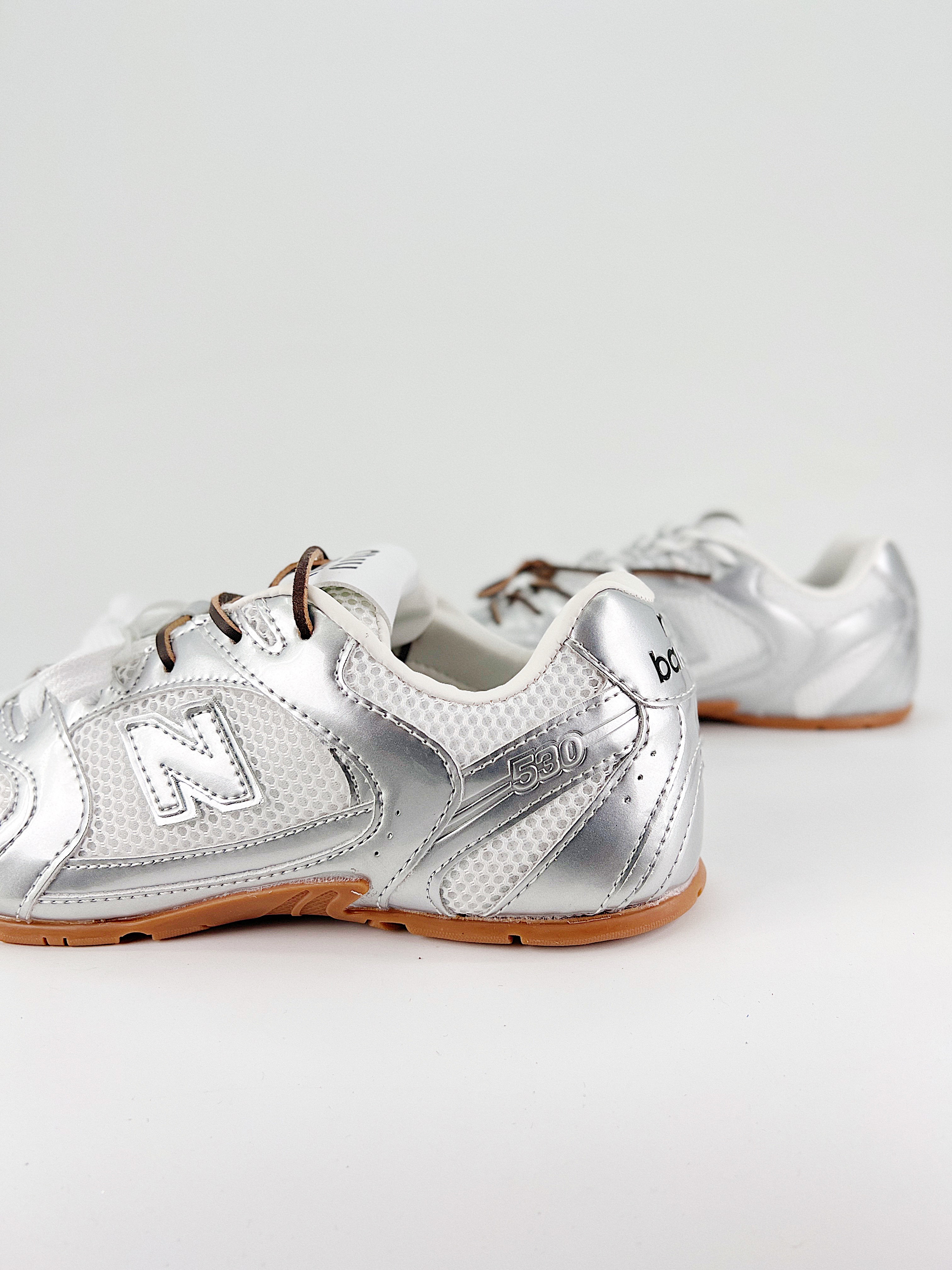 $28.99 MiuMiu x New Balance X5290 gallery