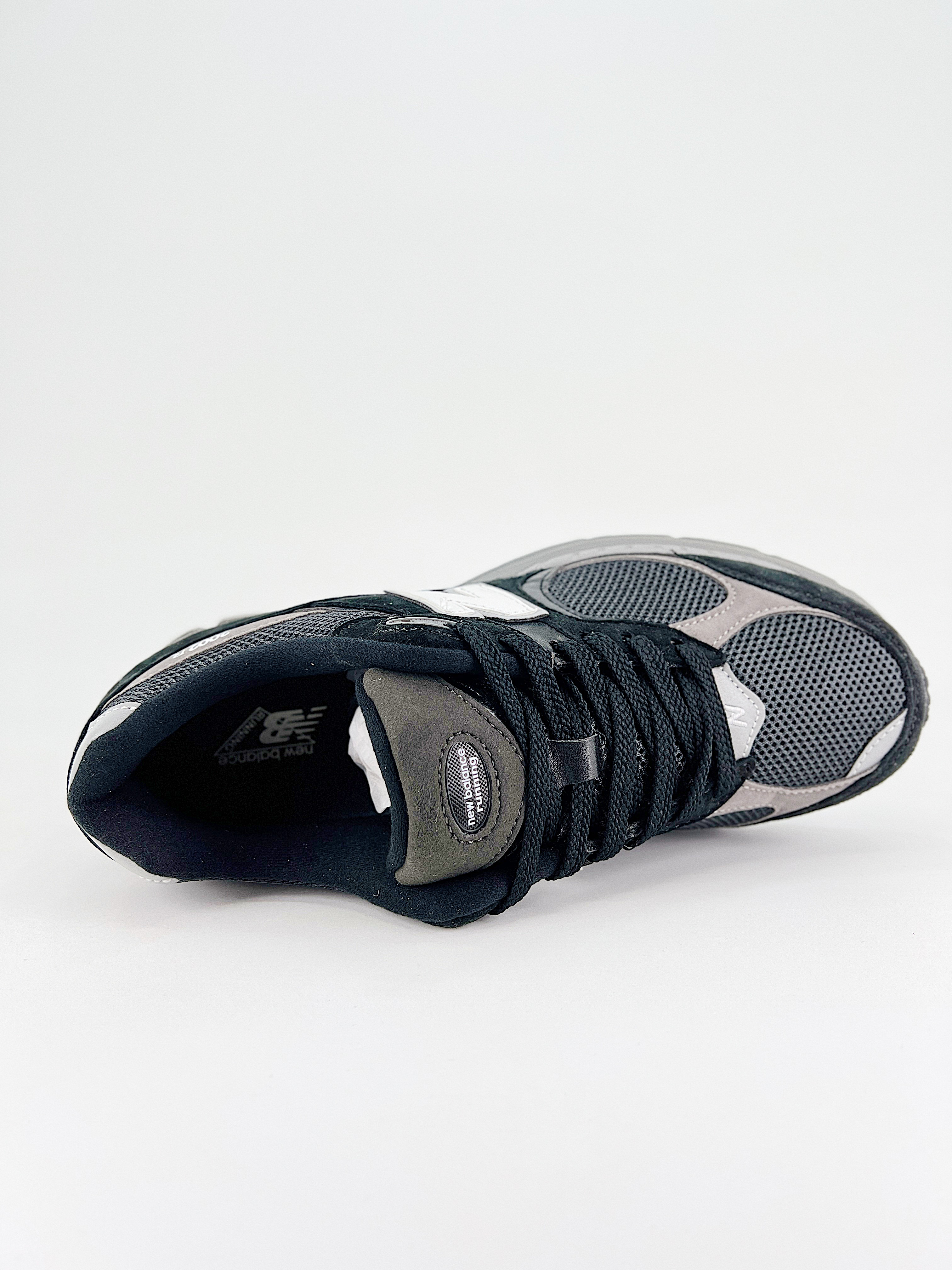 $28.99 New Balance 2002 X5251 gallery