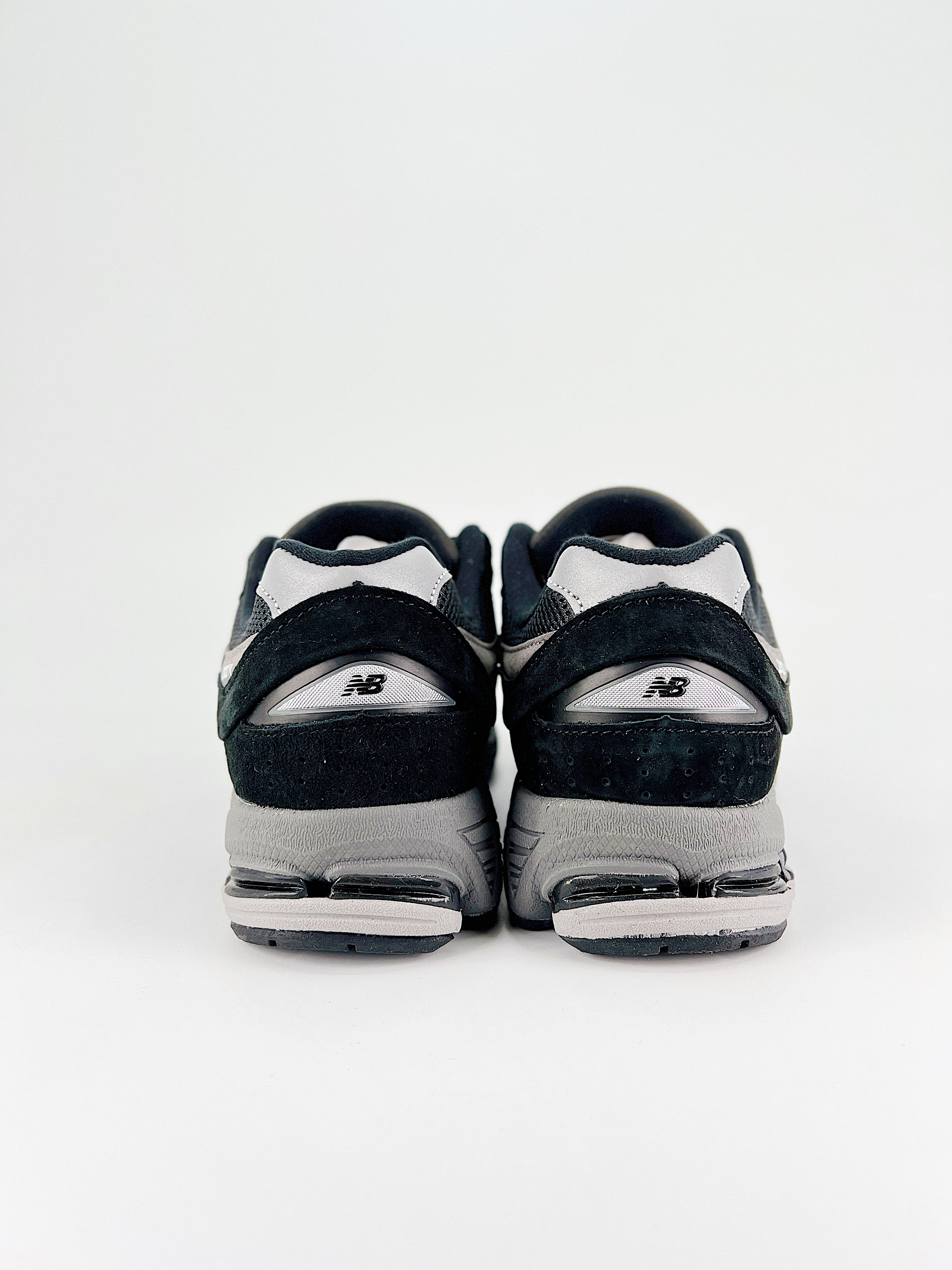 $28.99 New Balance 2002 X5251 gallery