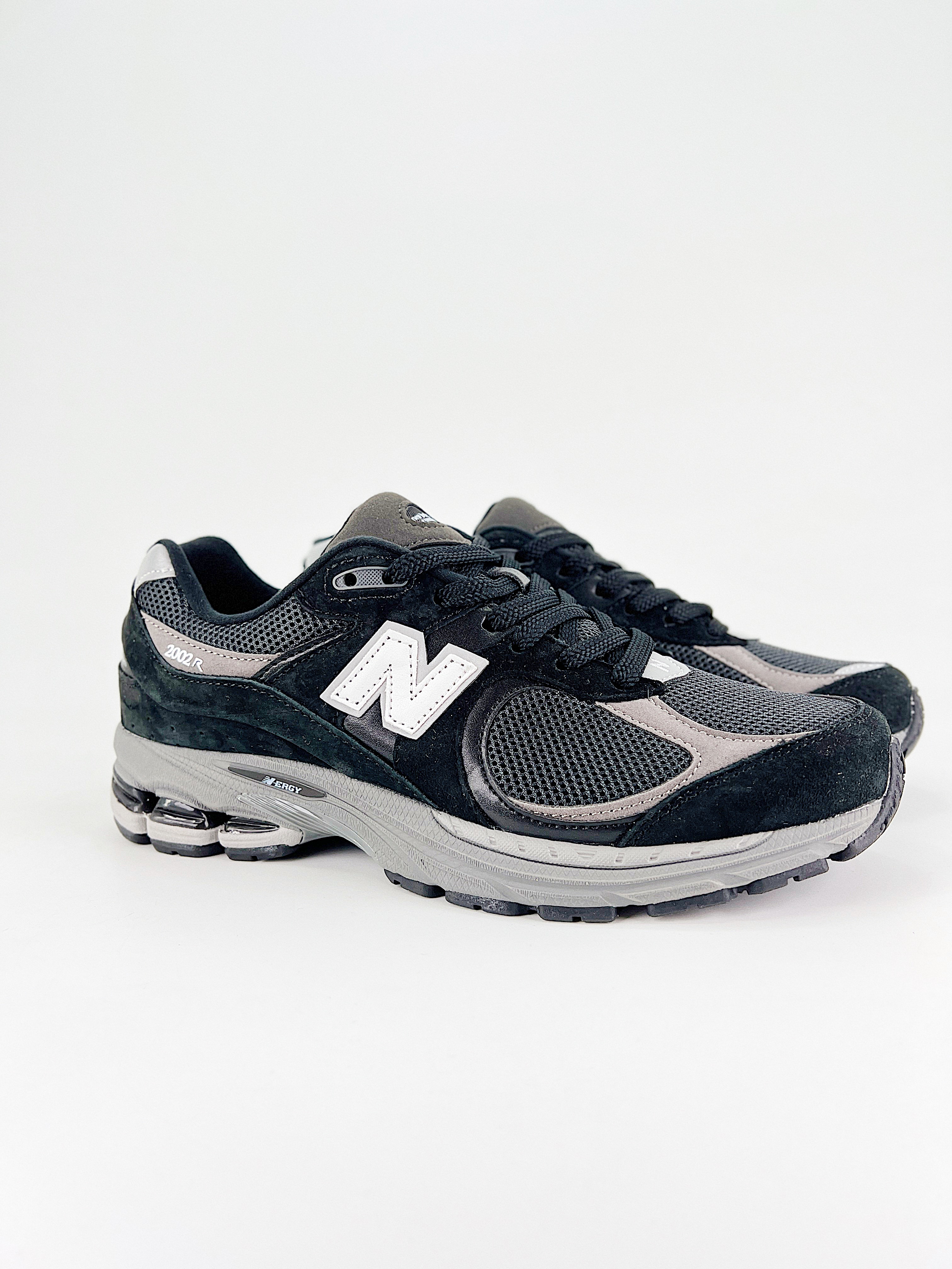 $28.99 New Balance 2002 X5251 gallery