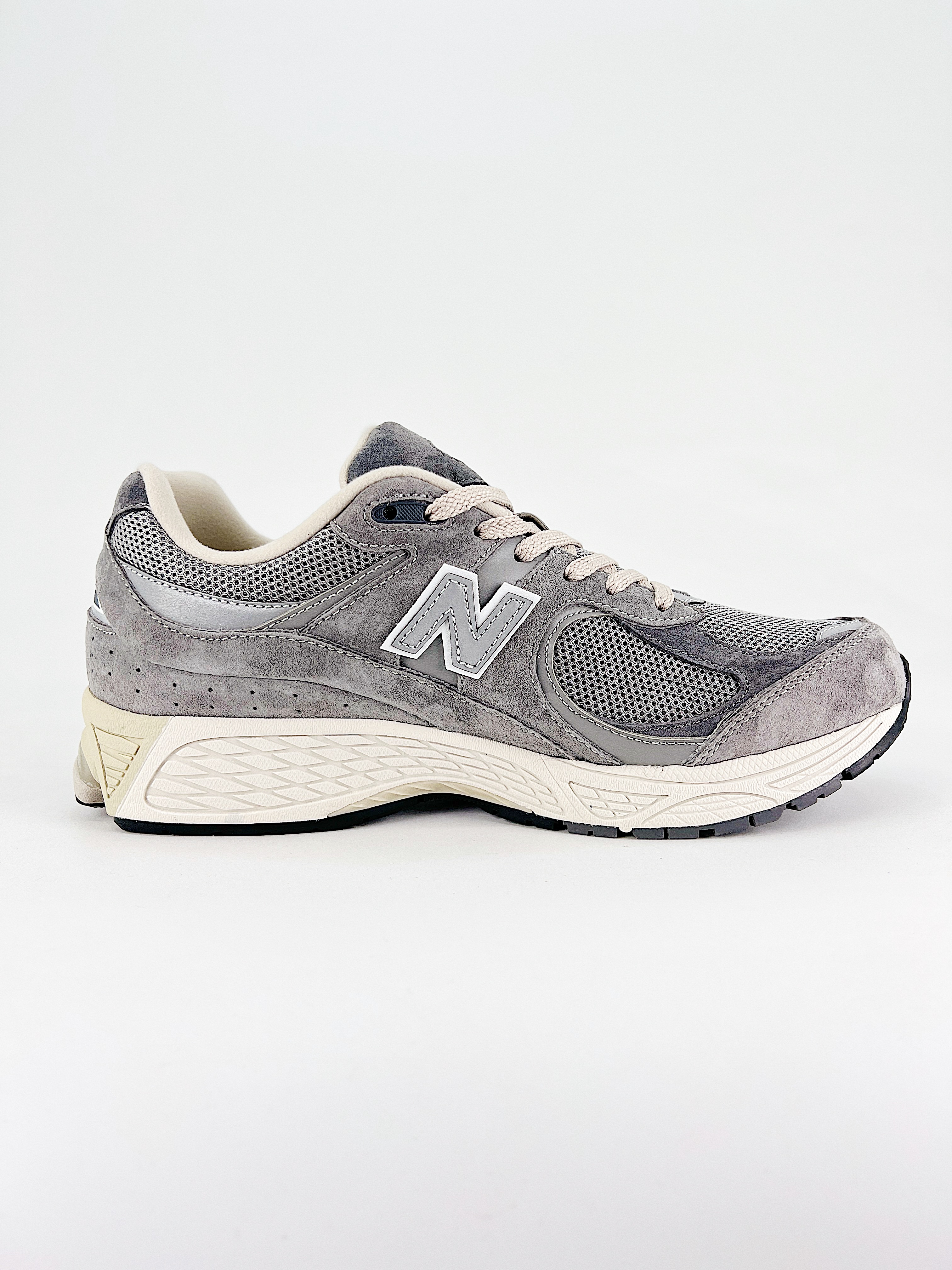 $28.99 New Balance 2002 X5276 gallery
