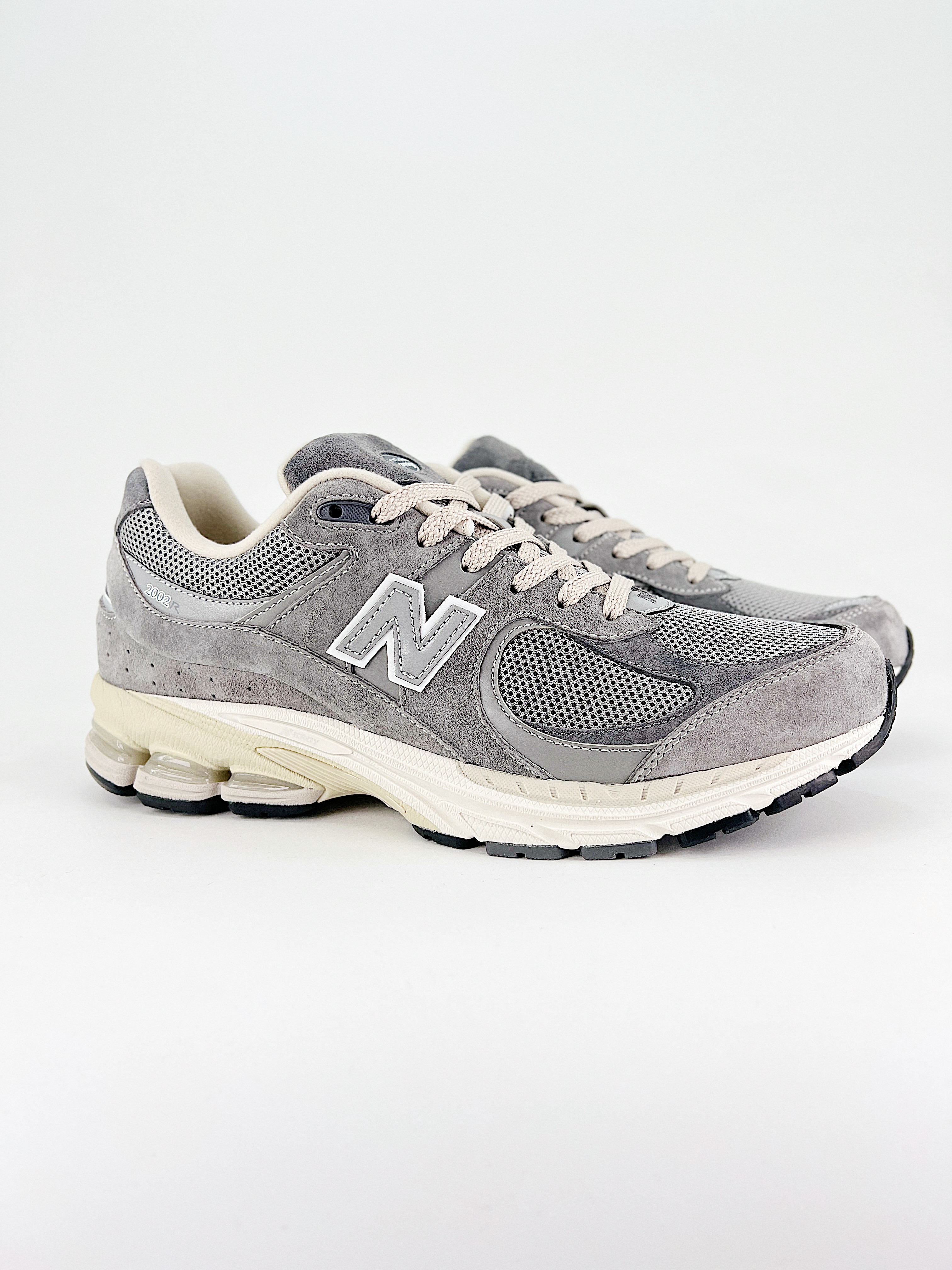 $28.99 New Balance 2002 X5276 gallery