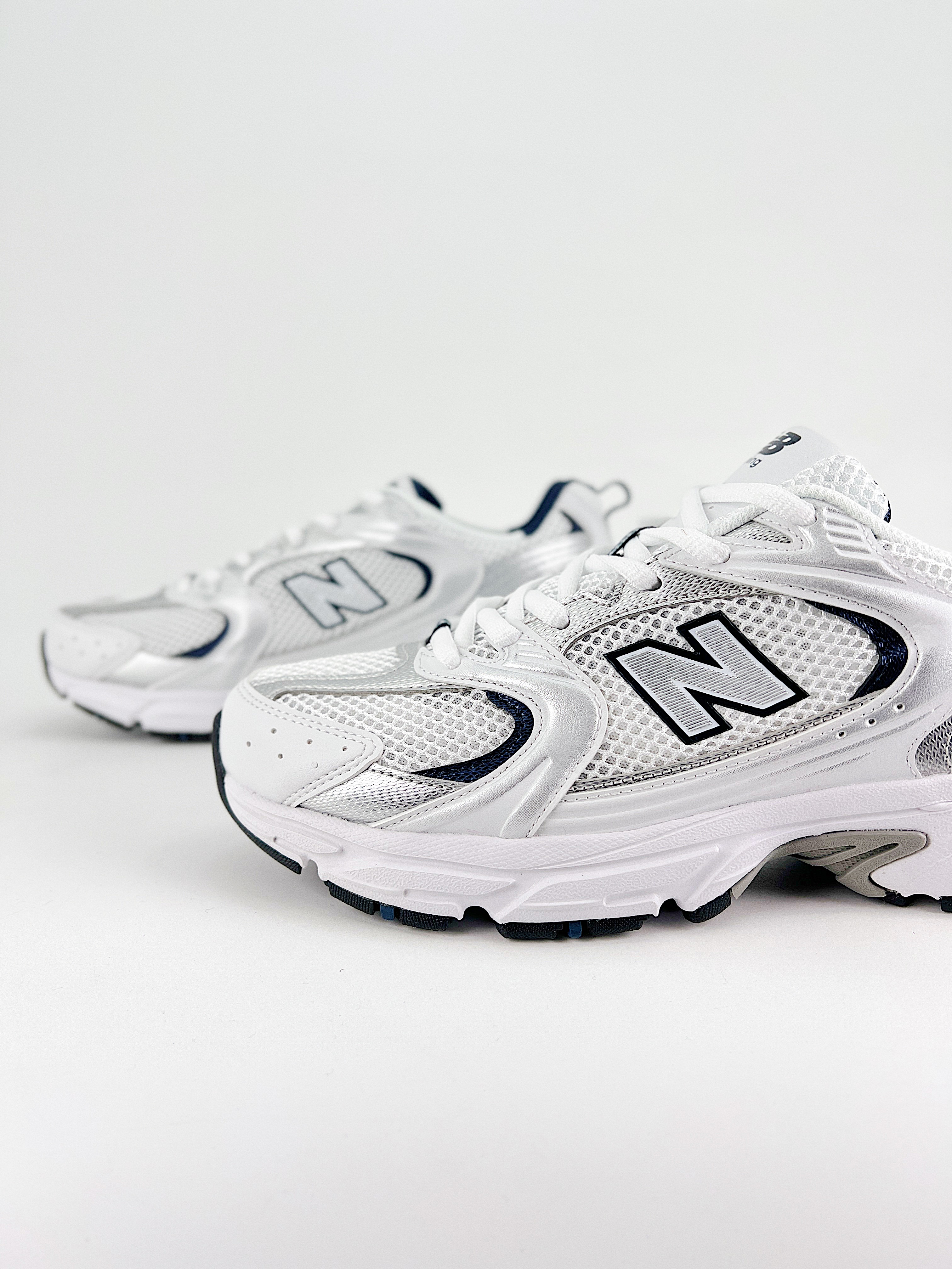 $28.99 New Balance MR530SG X5278 gallery