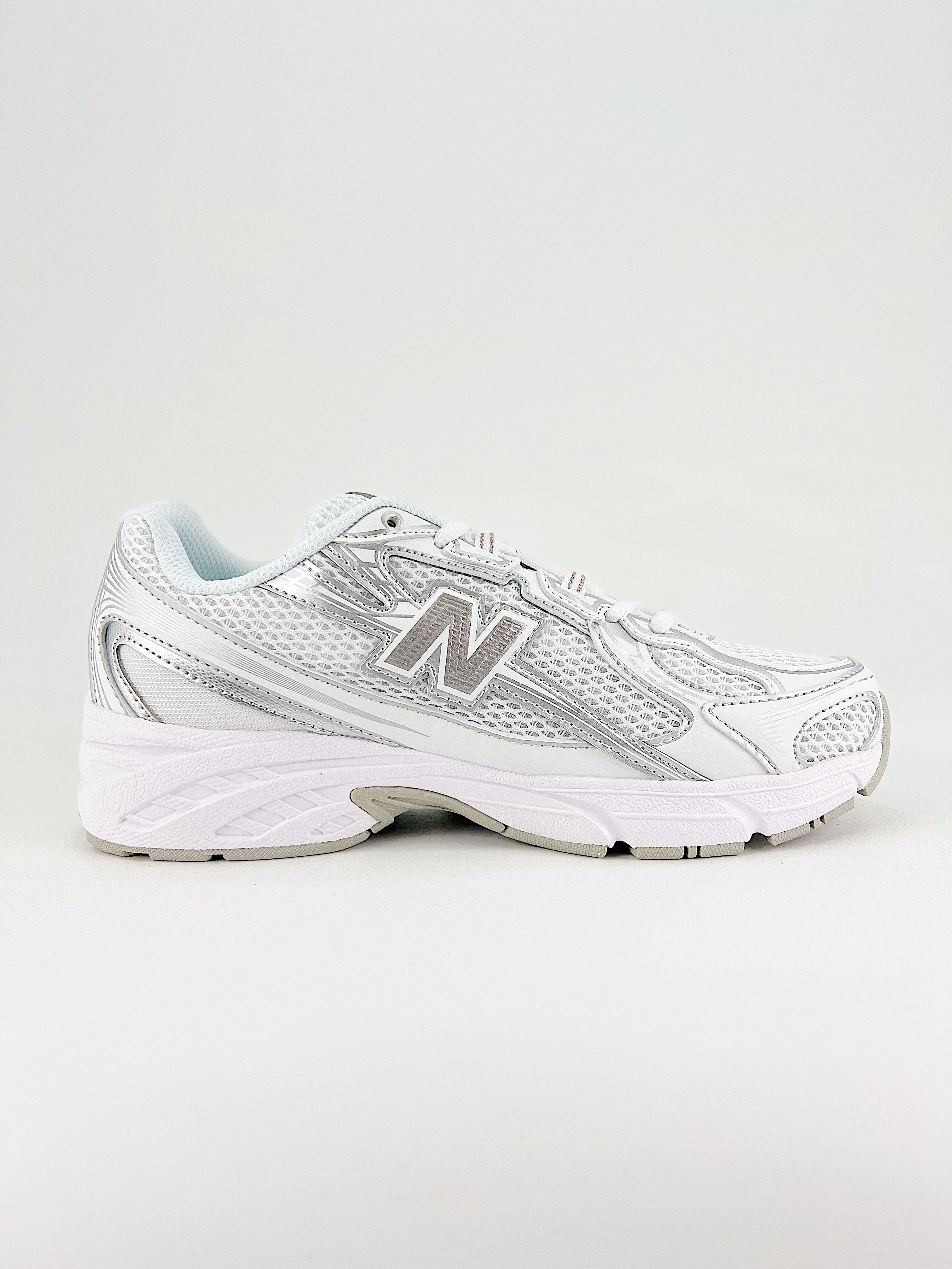 $28.99 New Balance NB 740 X5273 gallery