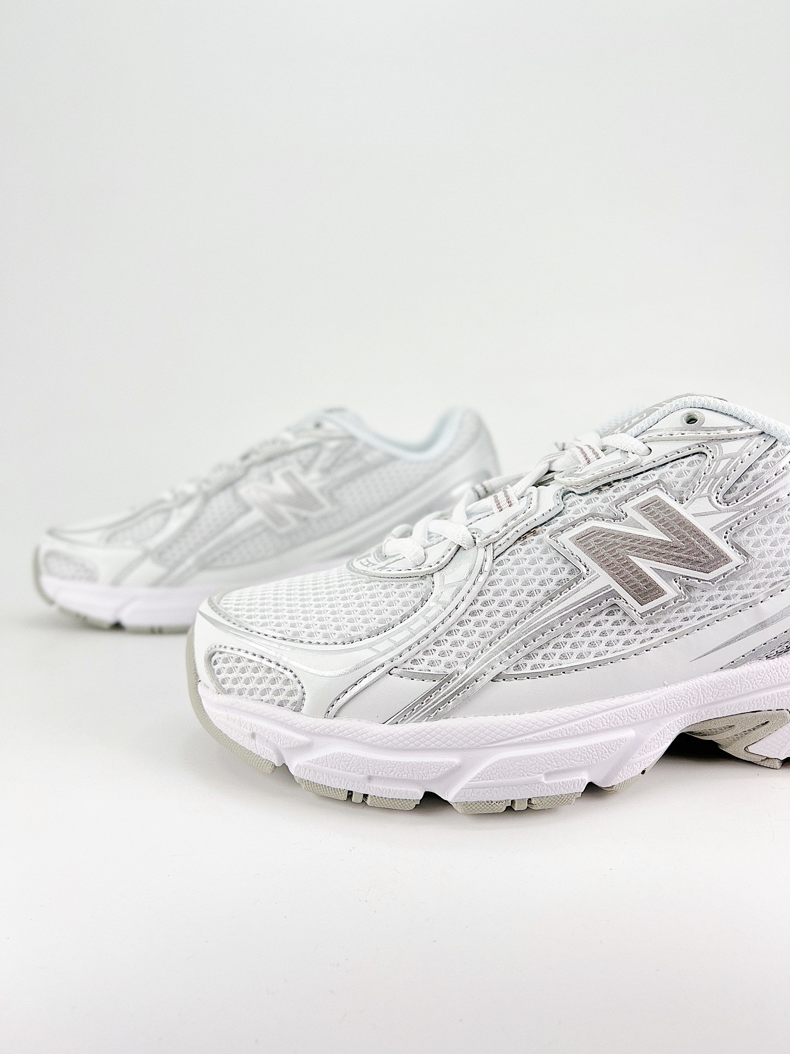 $28.99 New Balance NB 740 X5273 gallery
