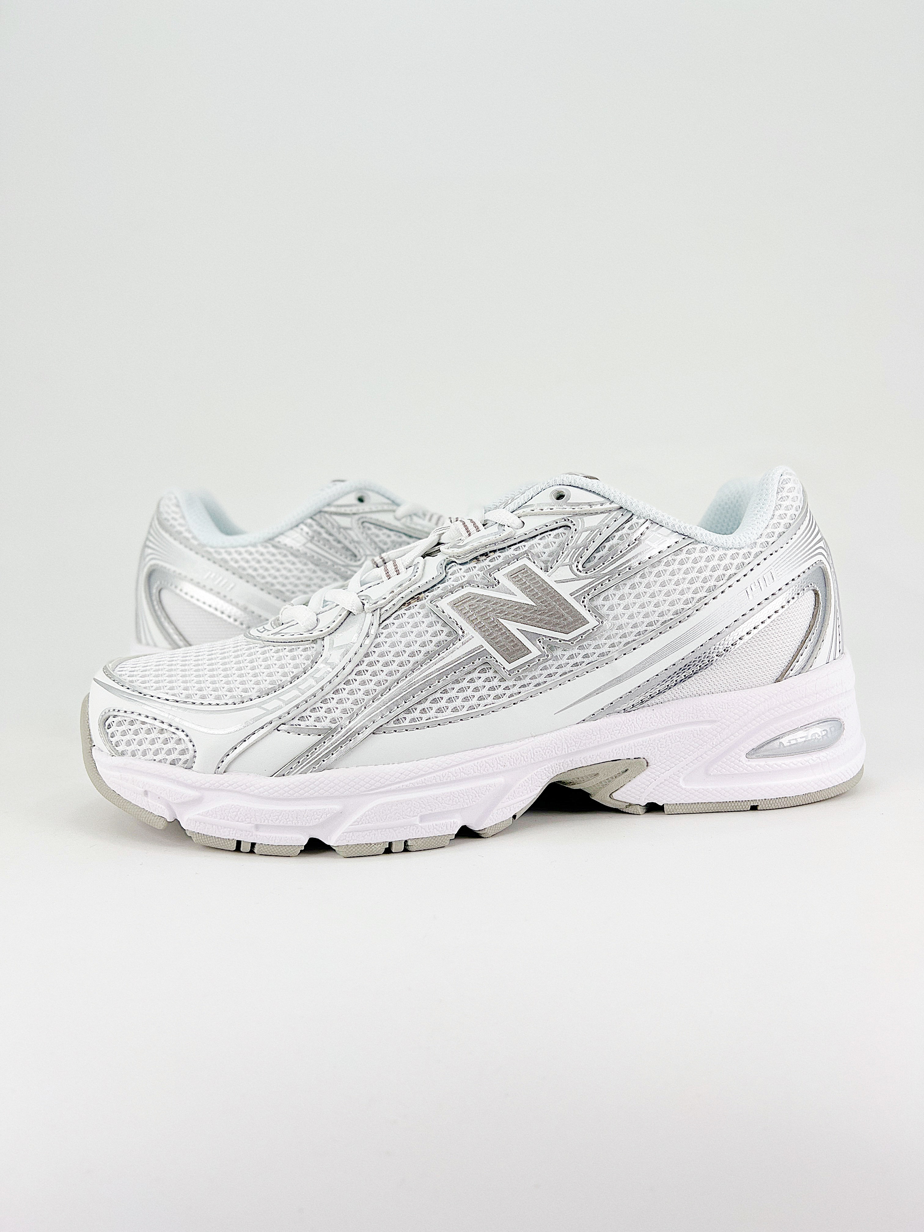 $28.99 New Balance NB 740 X5273 gallery