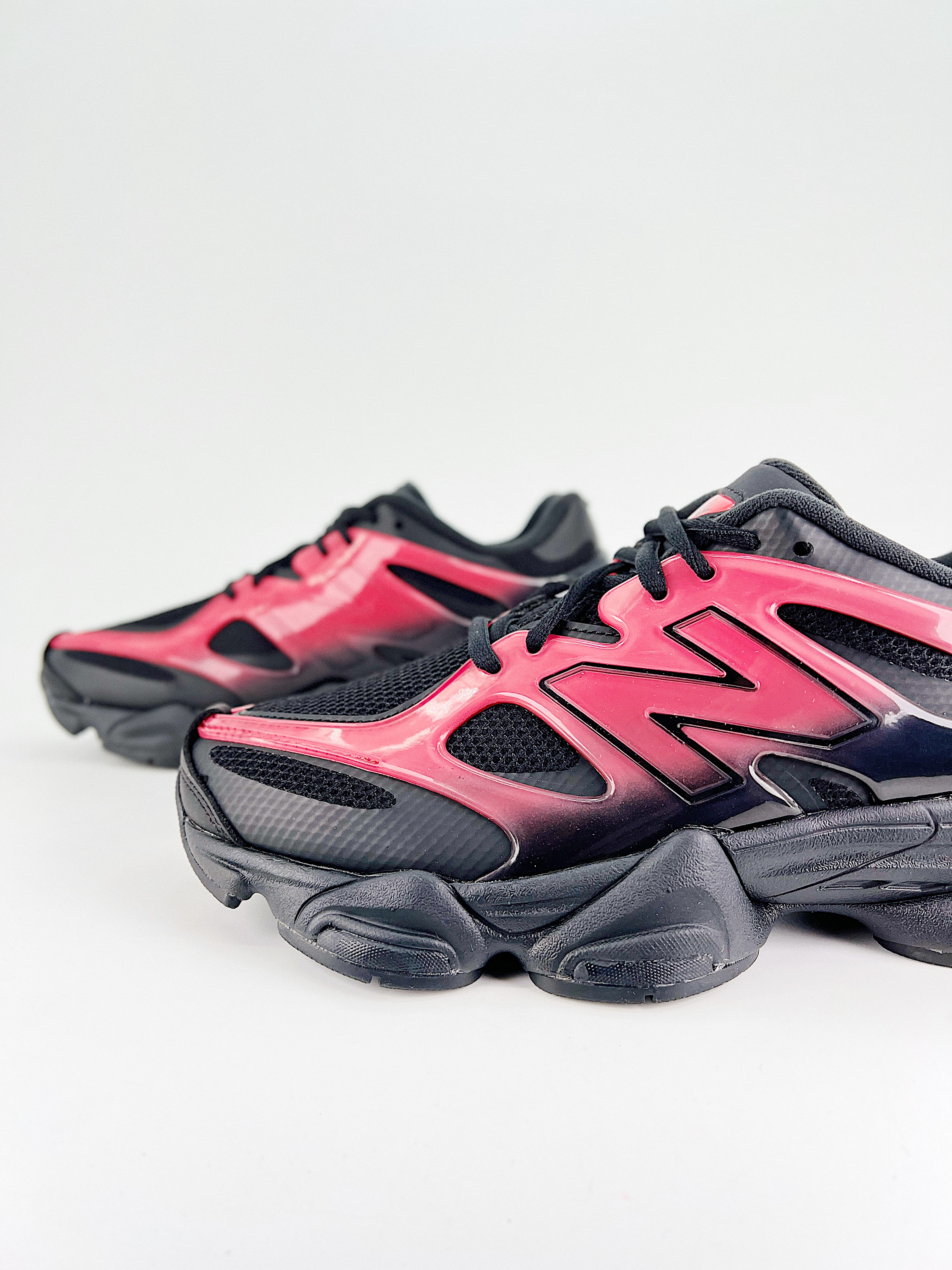 $28.99 New Balance NB 9060 X5253 gallery
