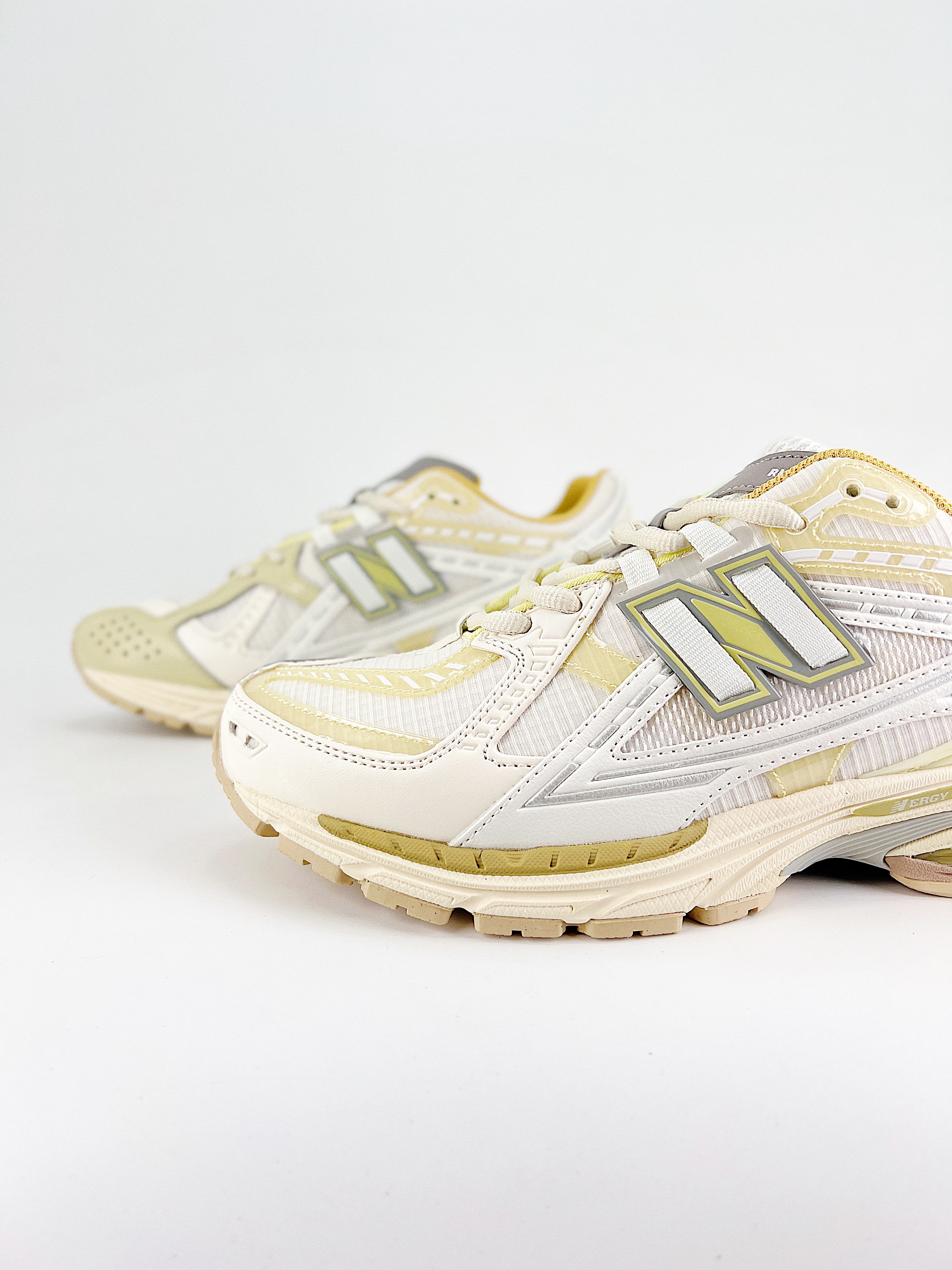 $28.99 New Balance NB1906 X5286 gallery