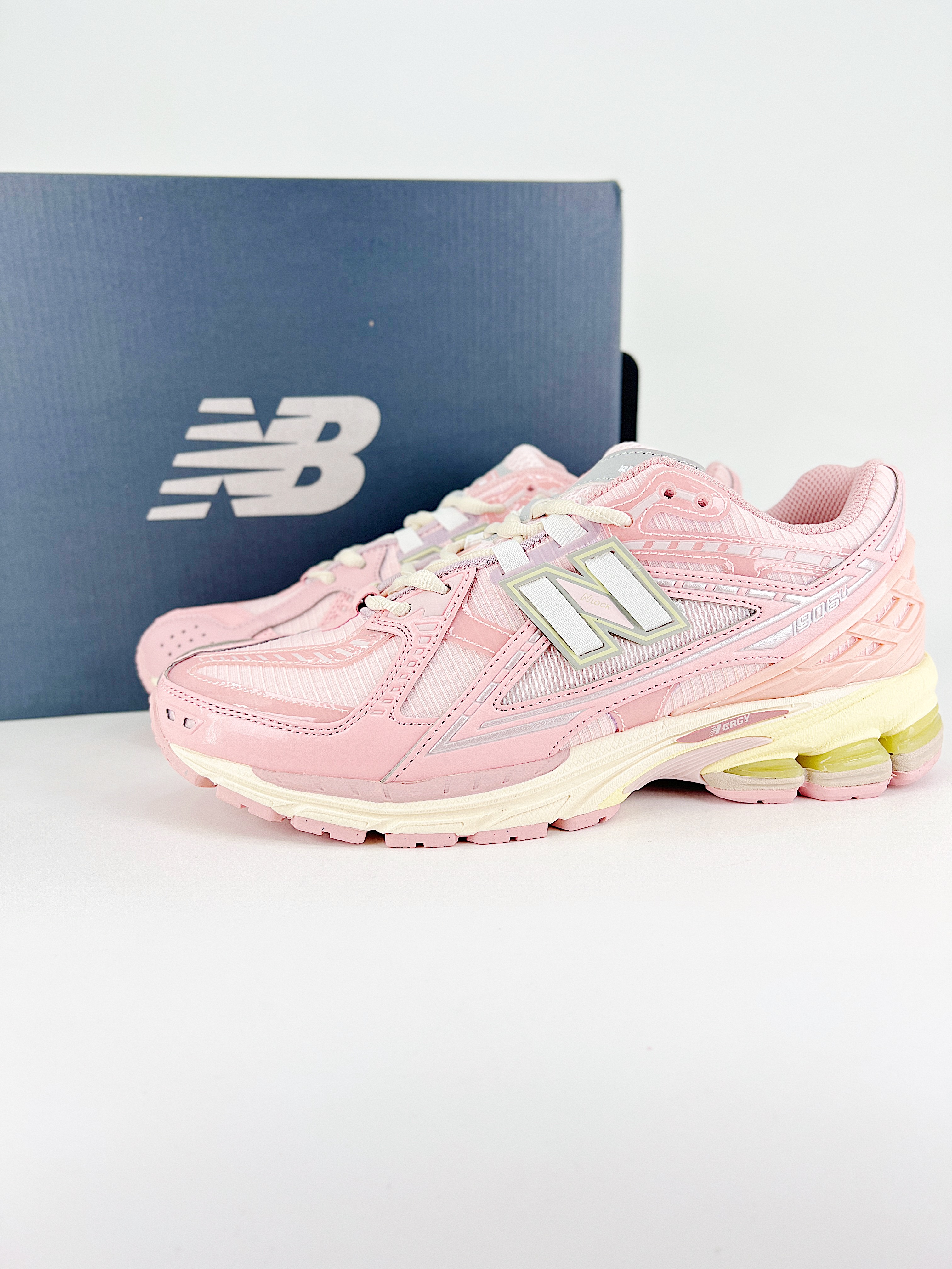 $28.99 New Balance NB1906 X5287 gallery