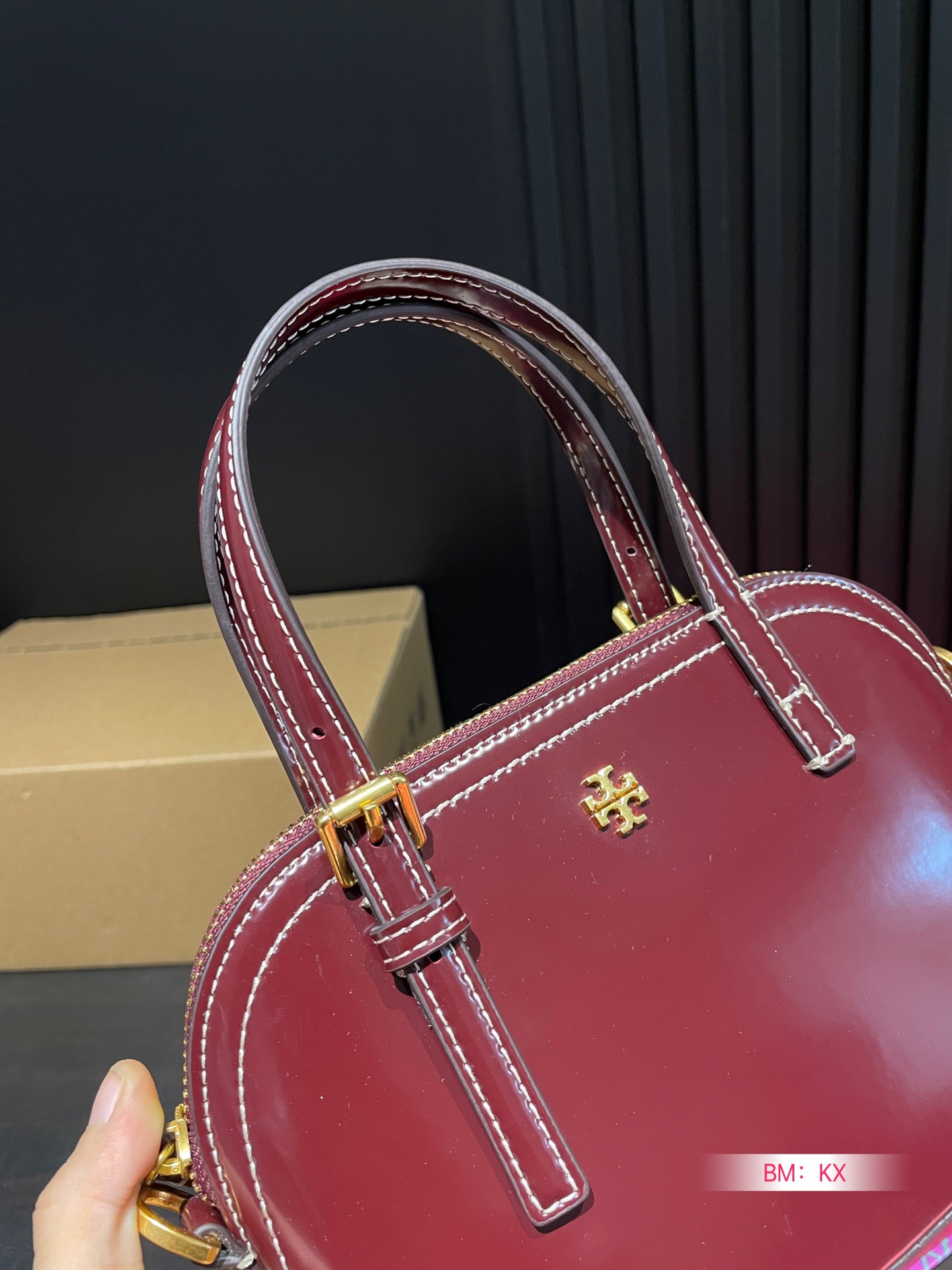 $28.99--TORY BURCH-X5449 gallery