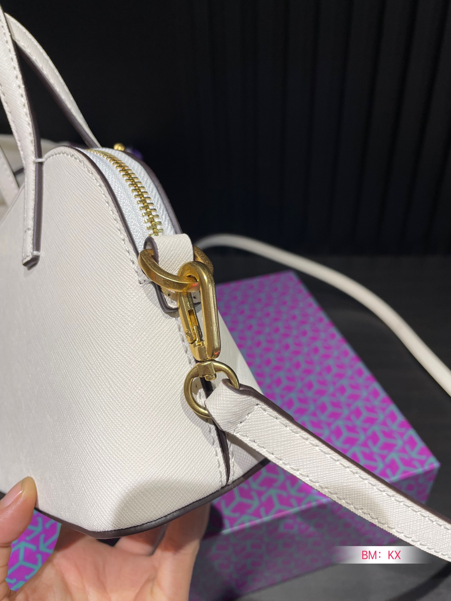 $28.99--TORY BURCH-X5449 gallery