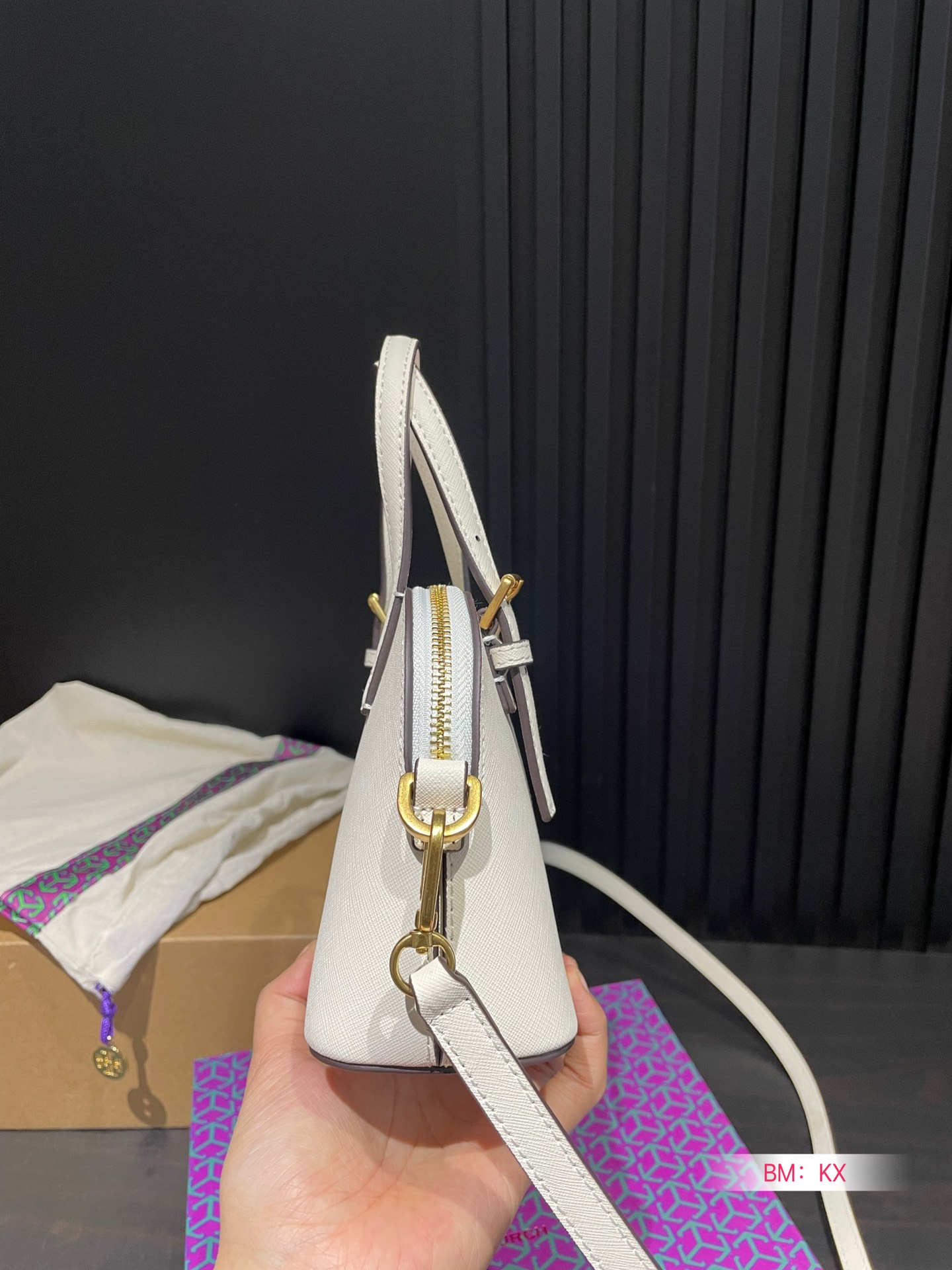 $28.99--TORY BURCH-X5449 gallery