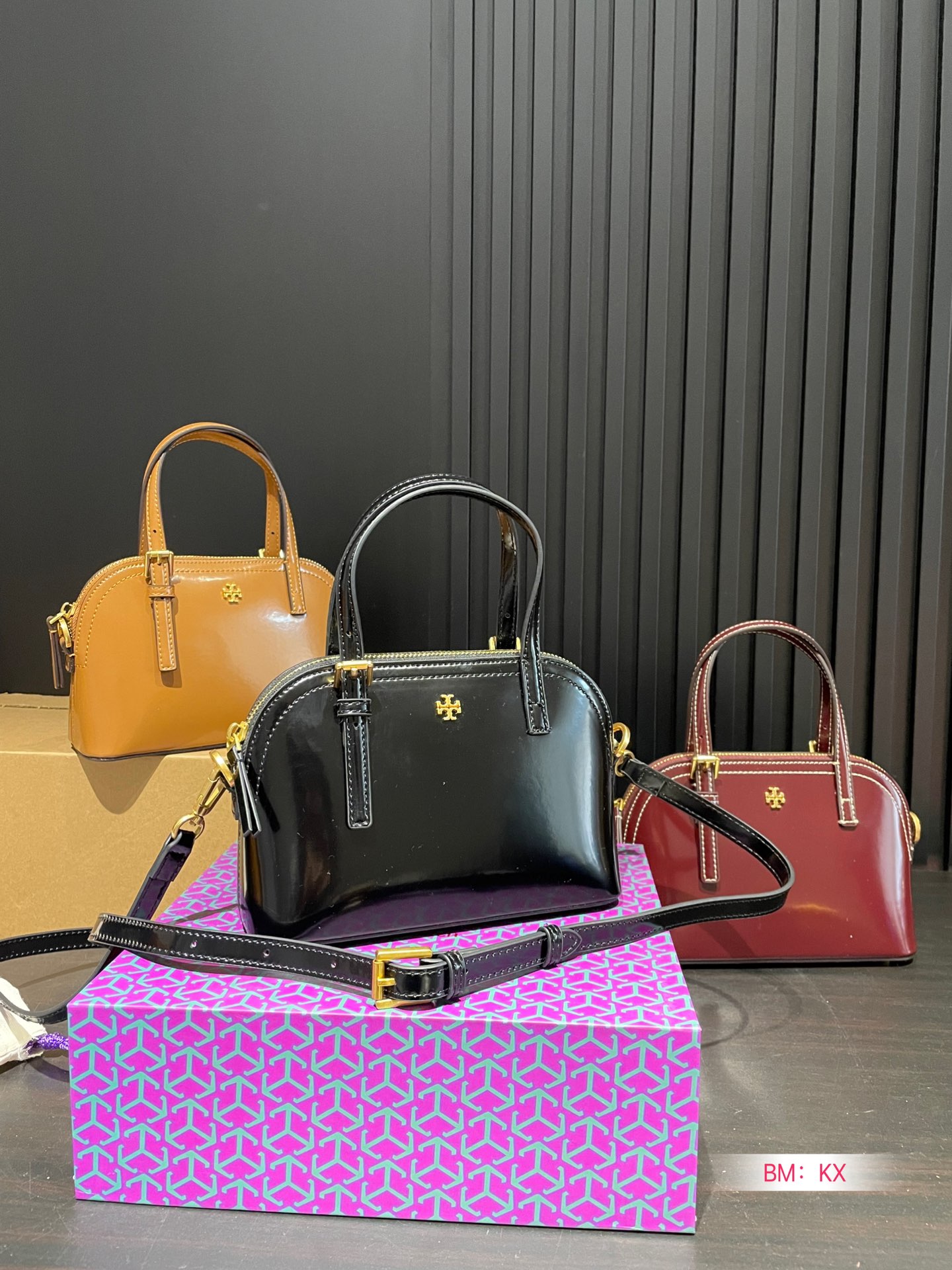 $28.99--TORY BURCH-X5449 gallery