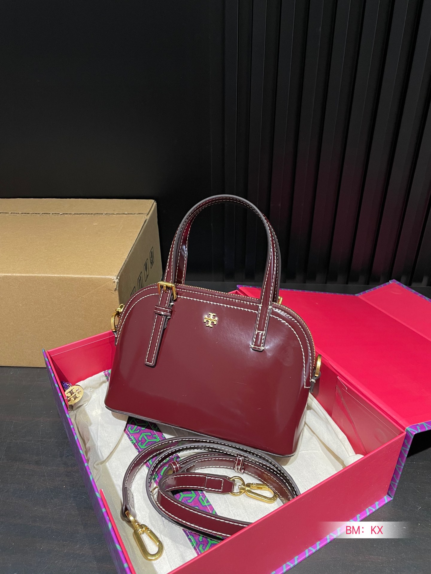 $28.99--TORY BURCH-X5449 gallery