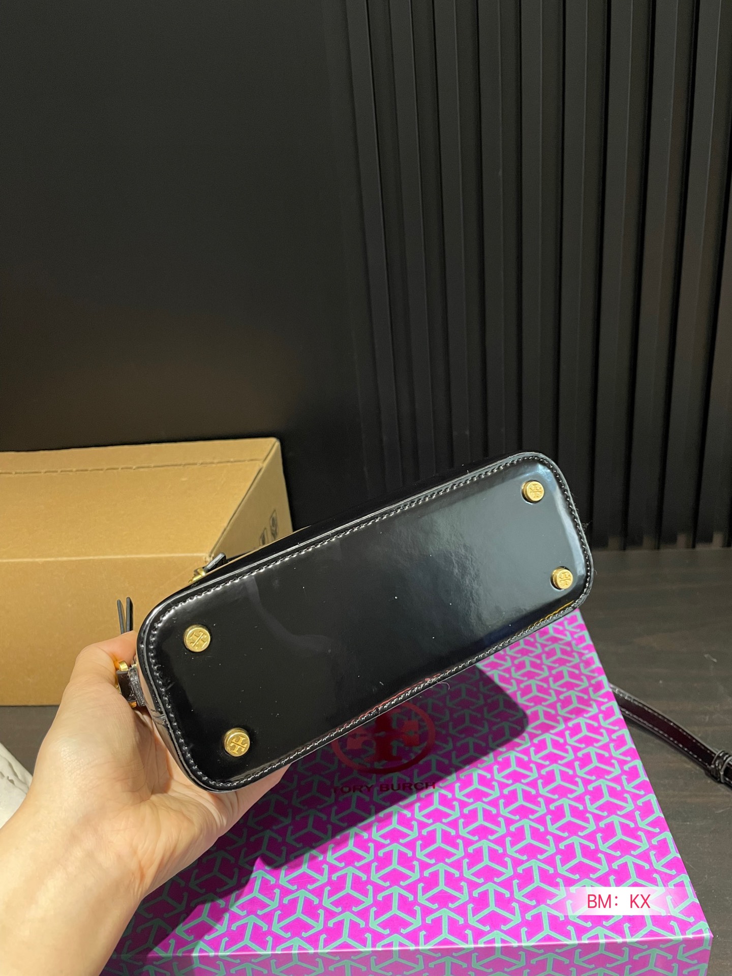 $28.99--TORY BURCH-X5449 gallery