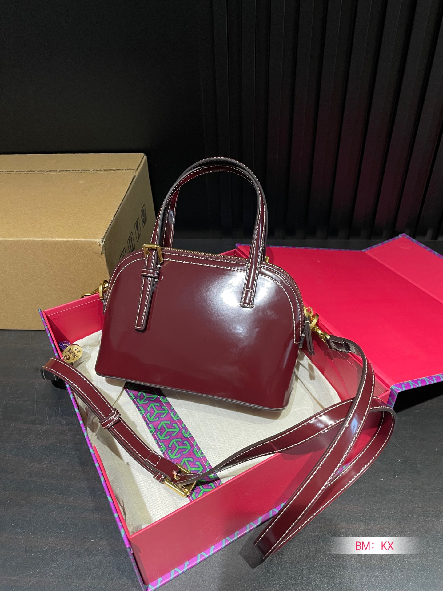 $28.99--TORY BURCH-X5449 gallery
