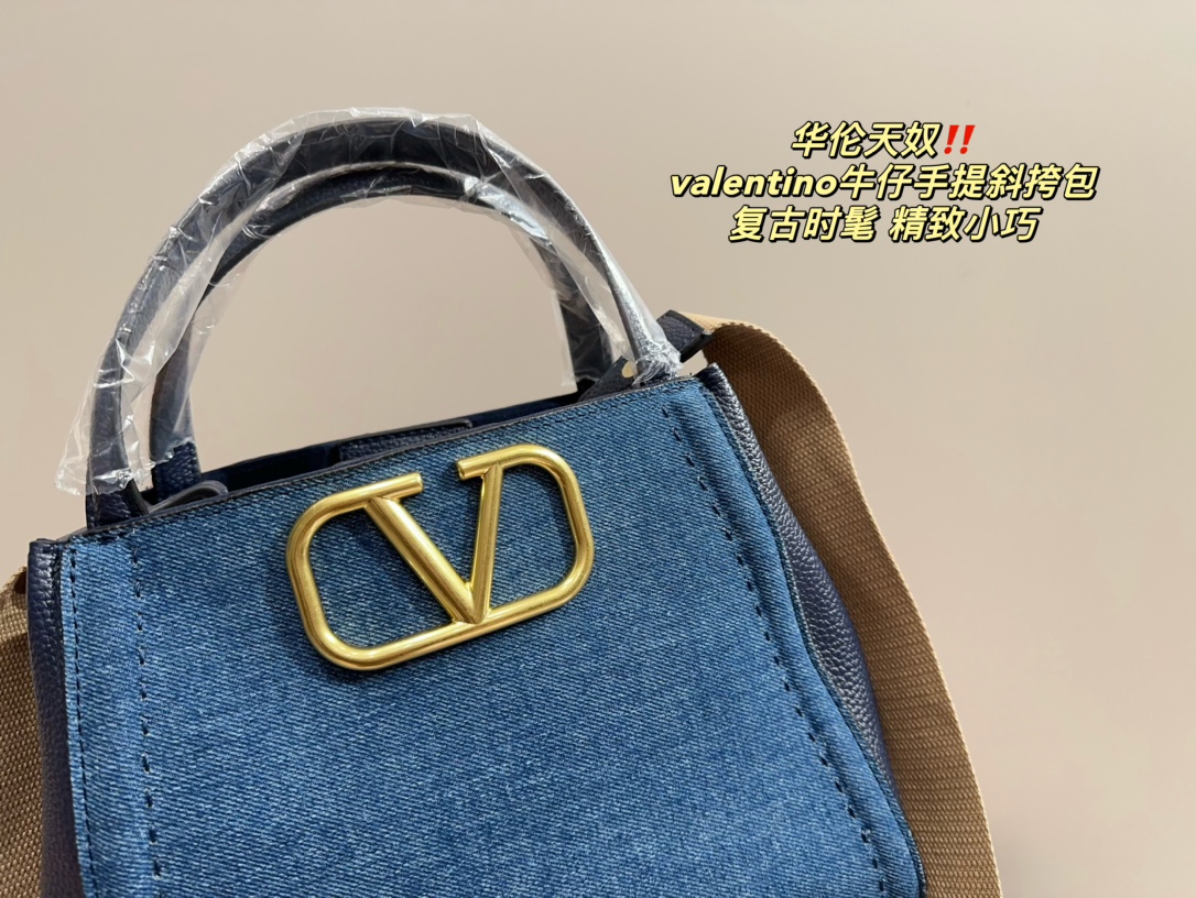 $28.99--Valentino-X5550 gallery