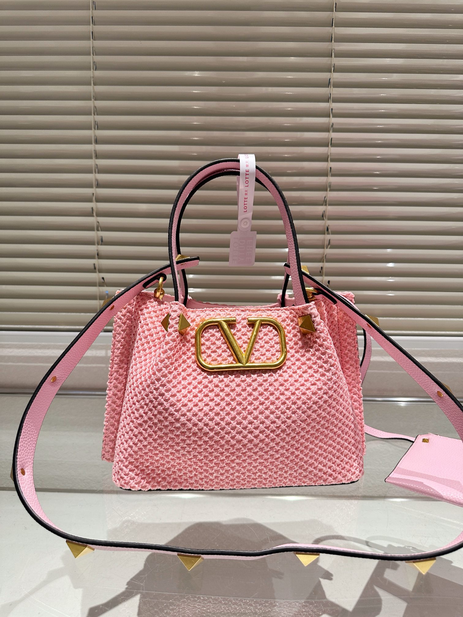 $28.99--Valentino-X5570 gallery