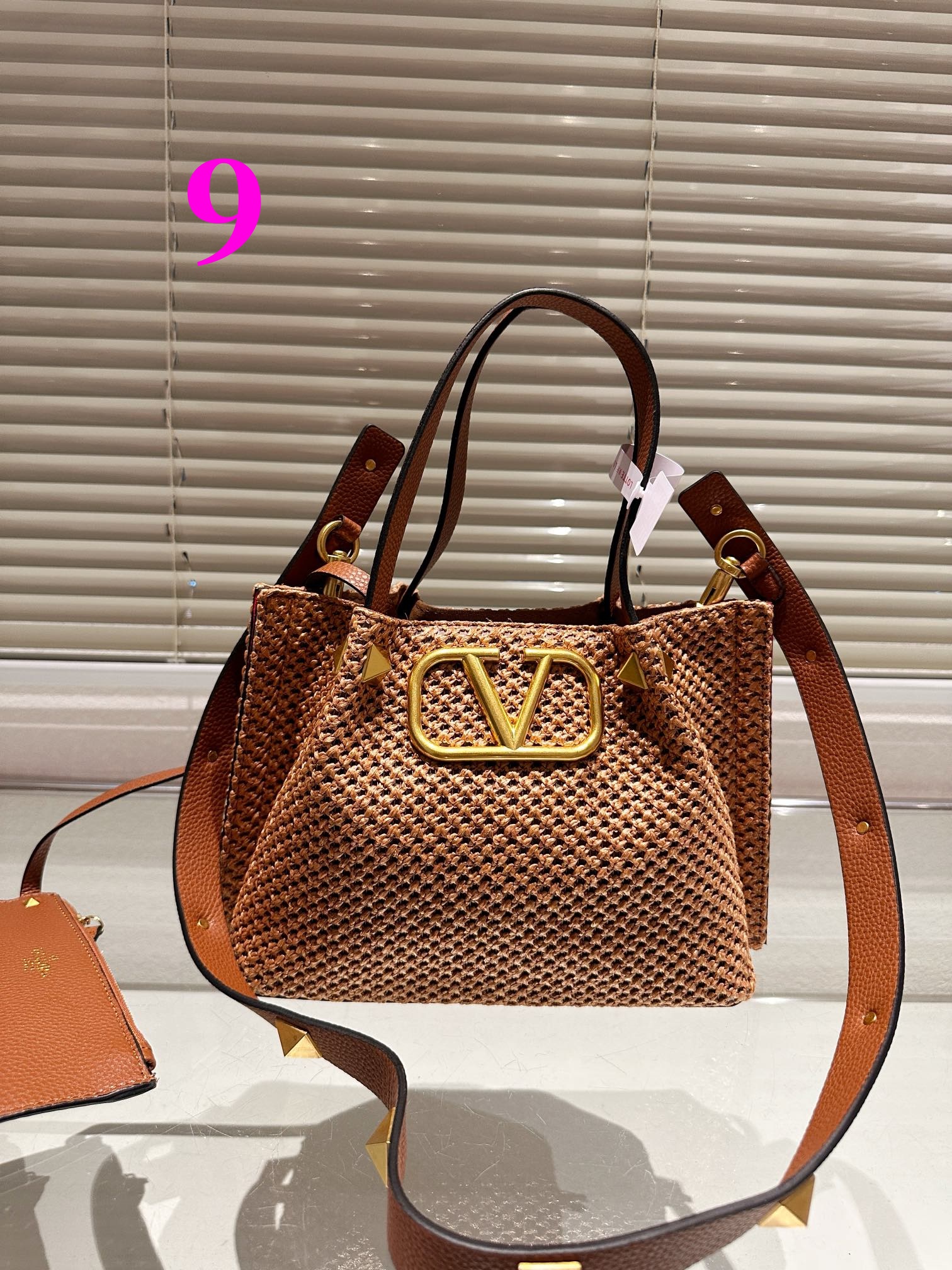 $28.99--Valentino-X5570 gallery