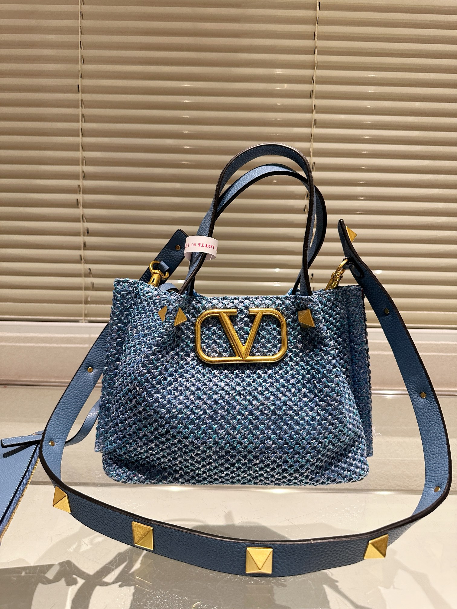$28.99--Valentino-X5570 gallery
