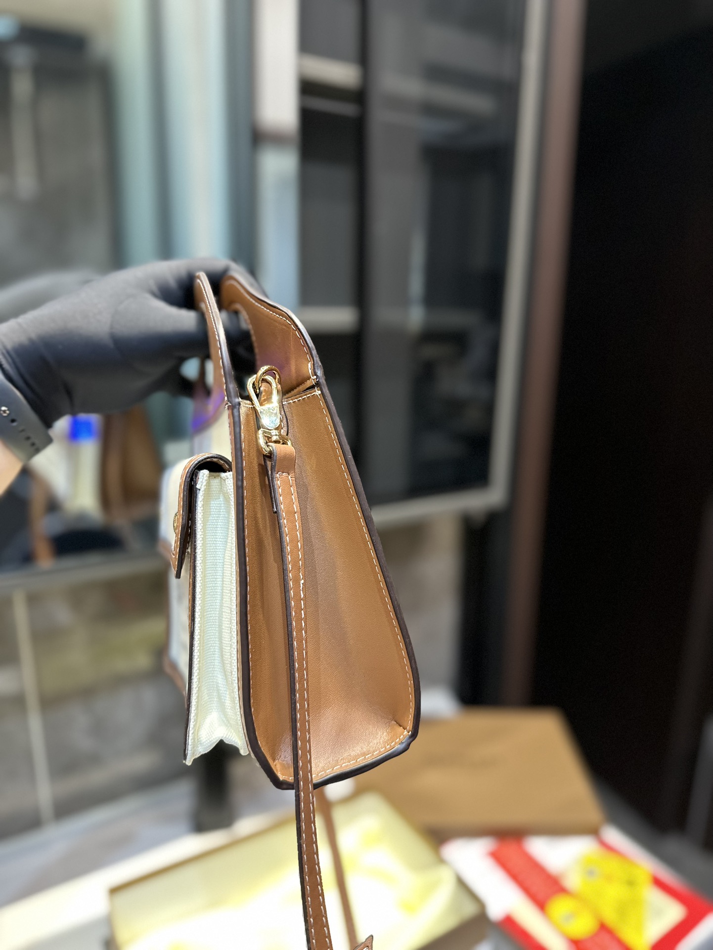 $28.99-Burberry-X5467 gallery