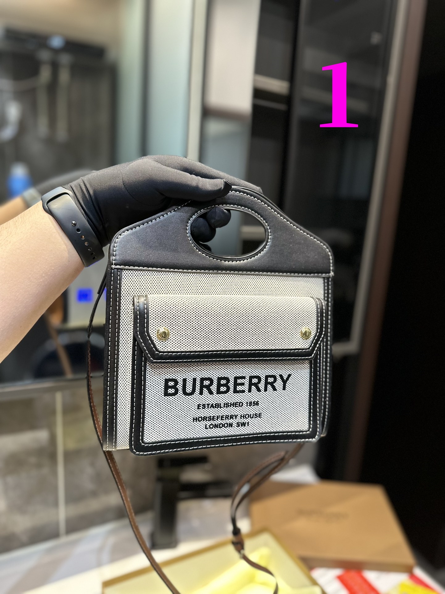 $28.99-Burberry-X5467 gallery