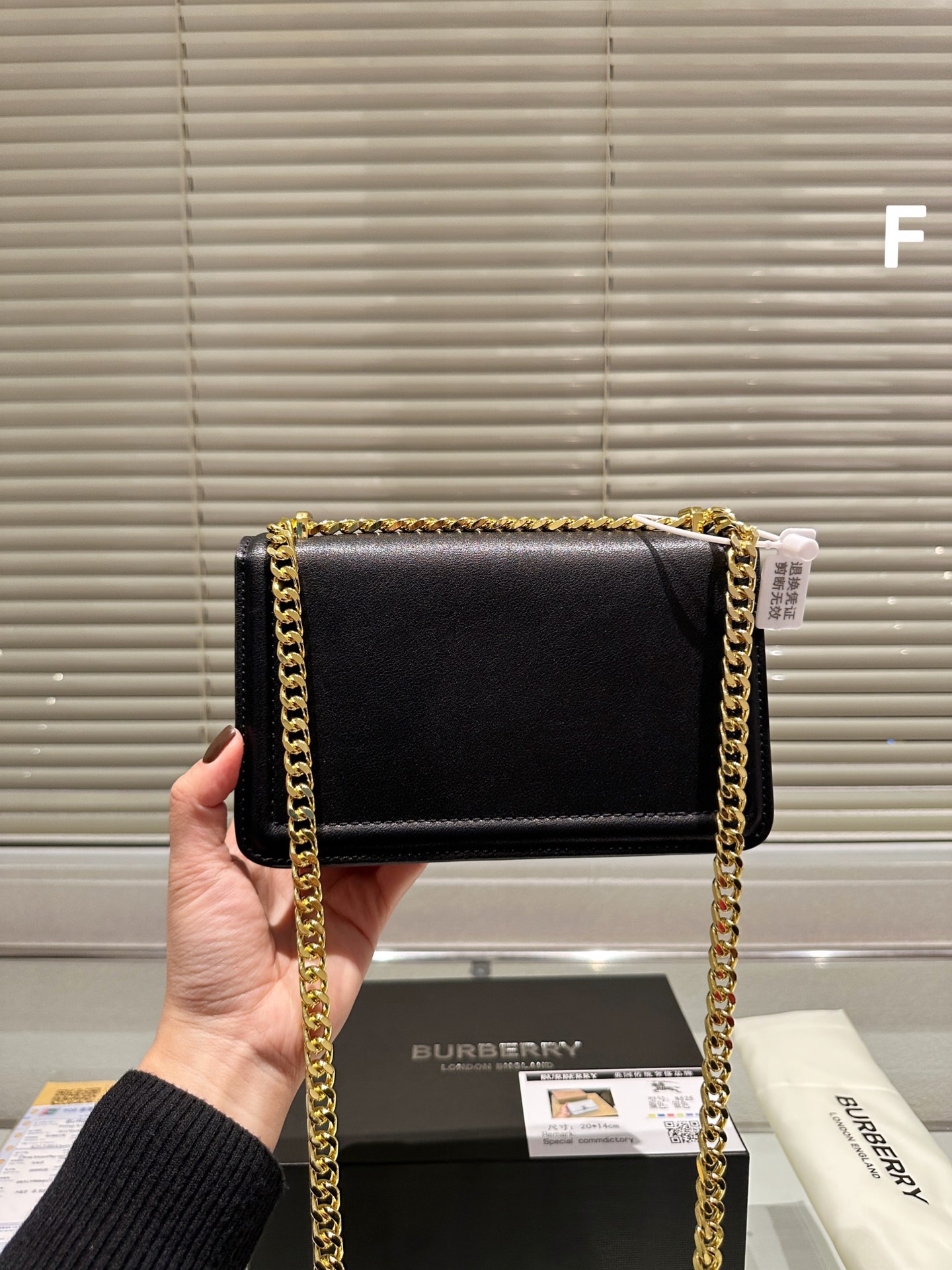$28.99-Burberry-X5758 gallery
