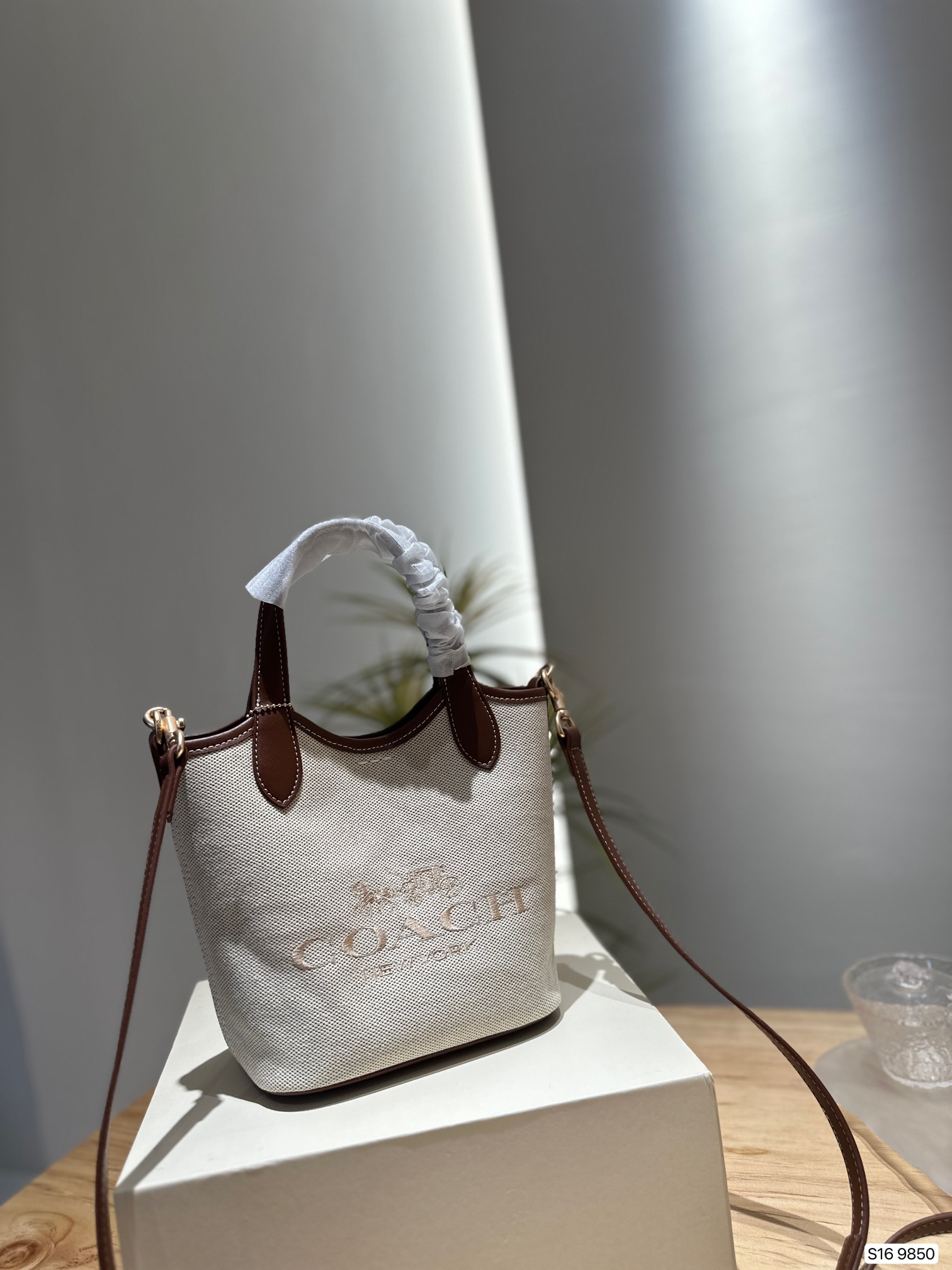 $28.99-COACH-X5412 gallery