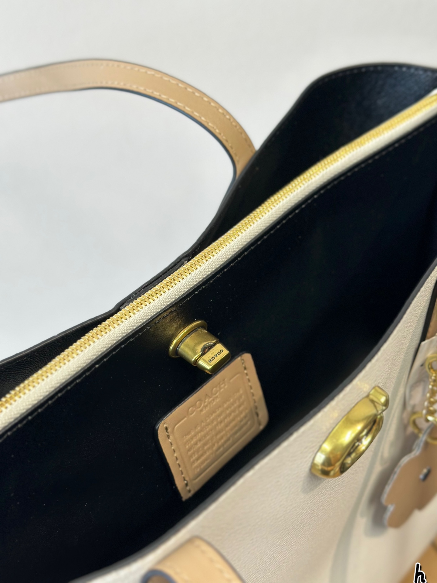 $28.99-COACH-X5552 gallery