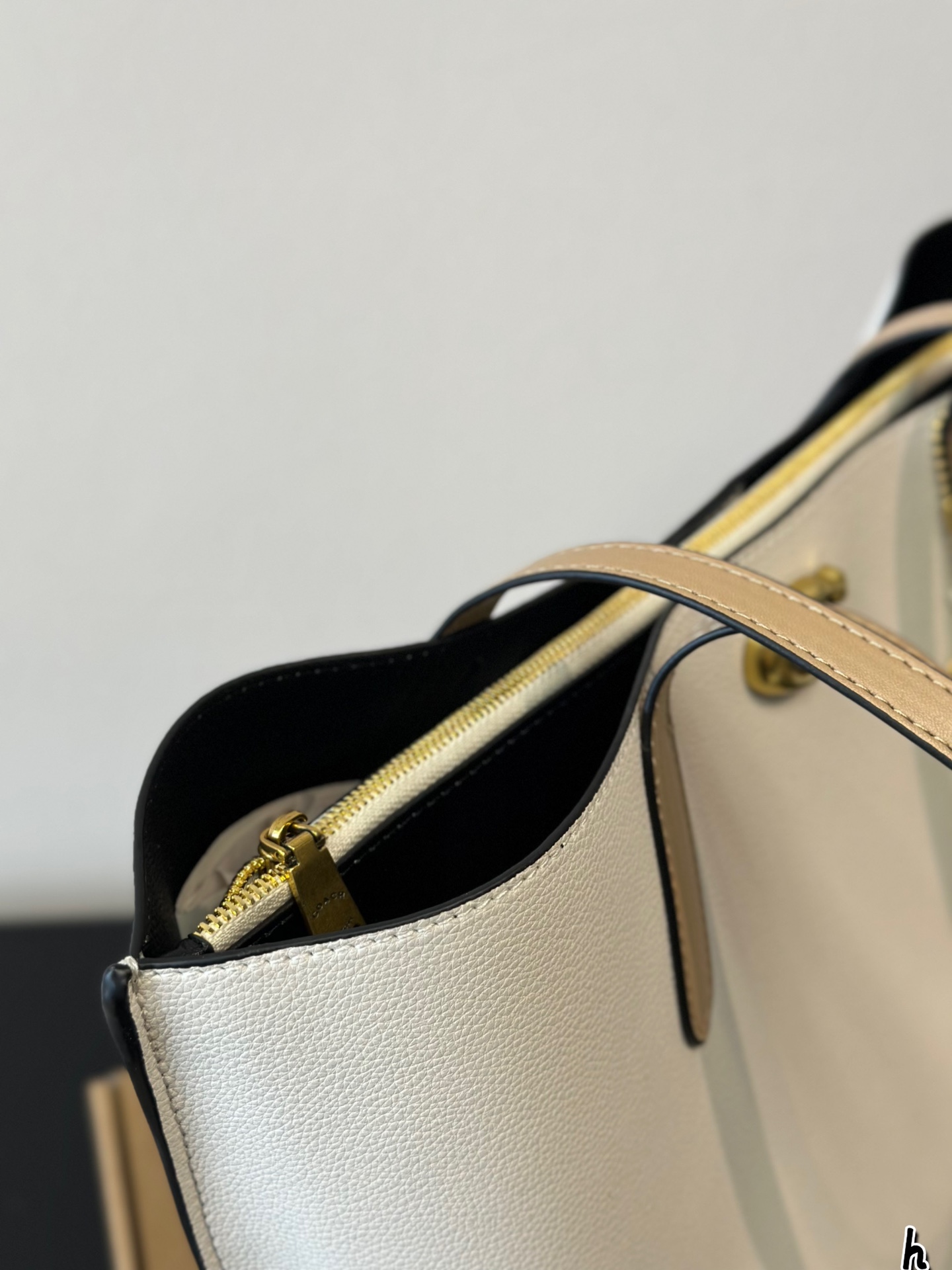 $28.99-COACH-X5552 gallery