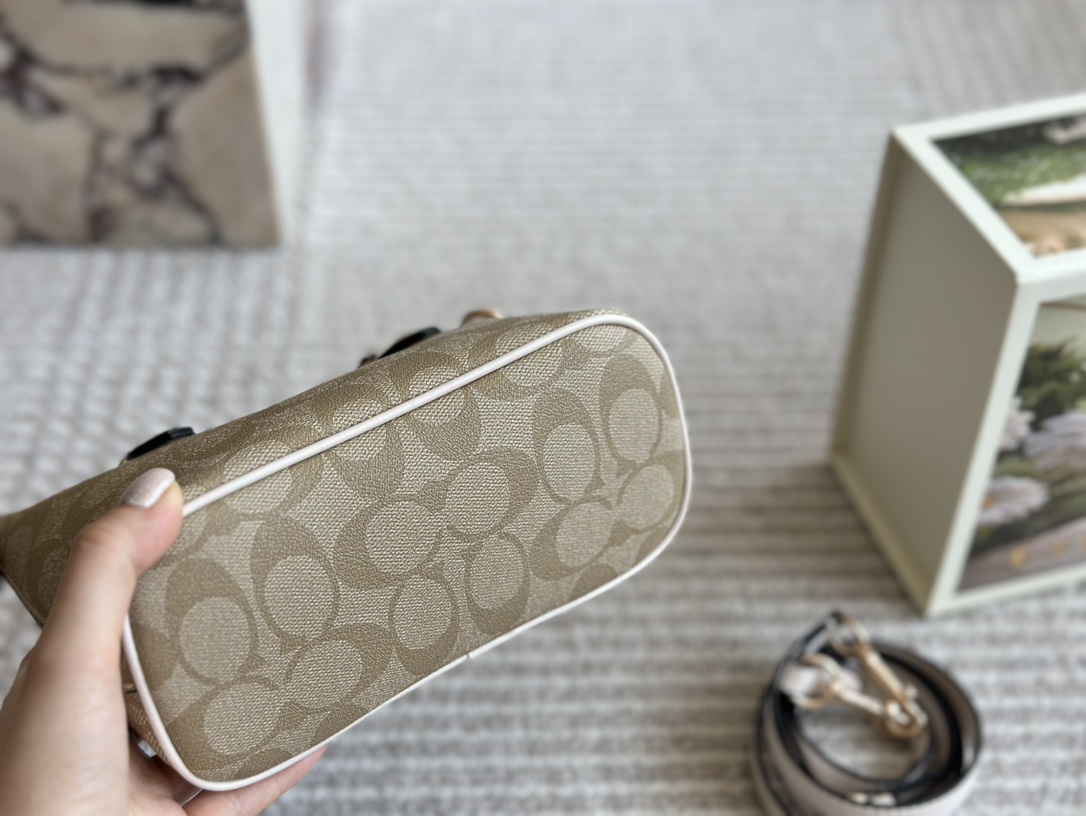 $28.99-COACH-X5554 gallery
