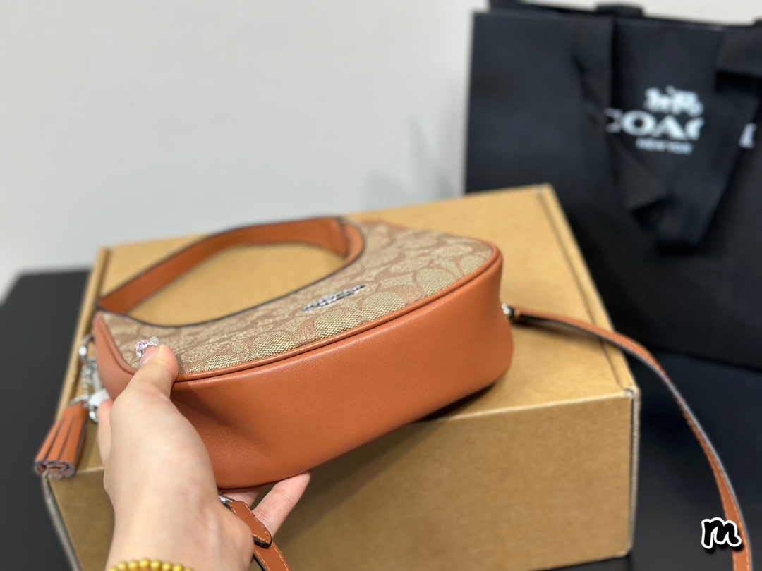 $28.99-COACH-X5636 gallery