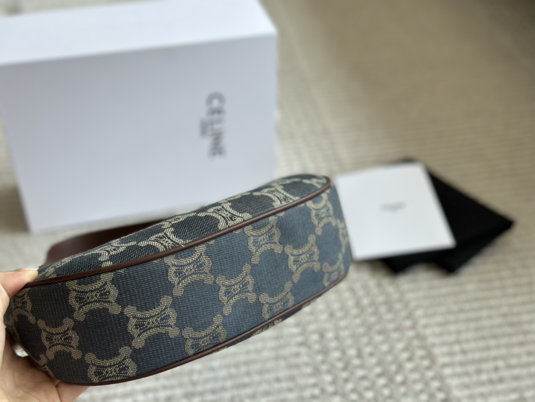 $28.99-Celine-X5518 gallery