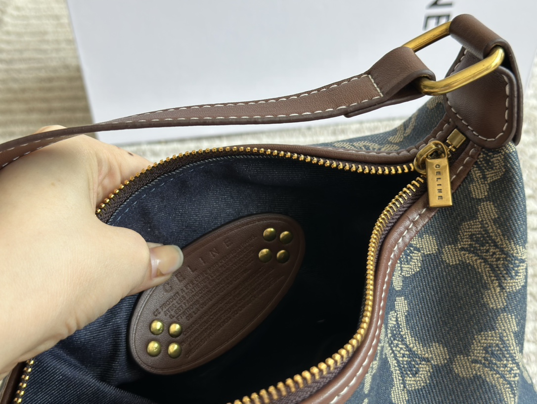 $28.99-Celine-X5518 gallery