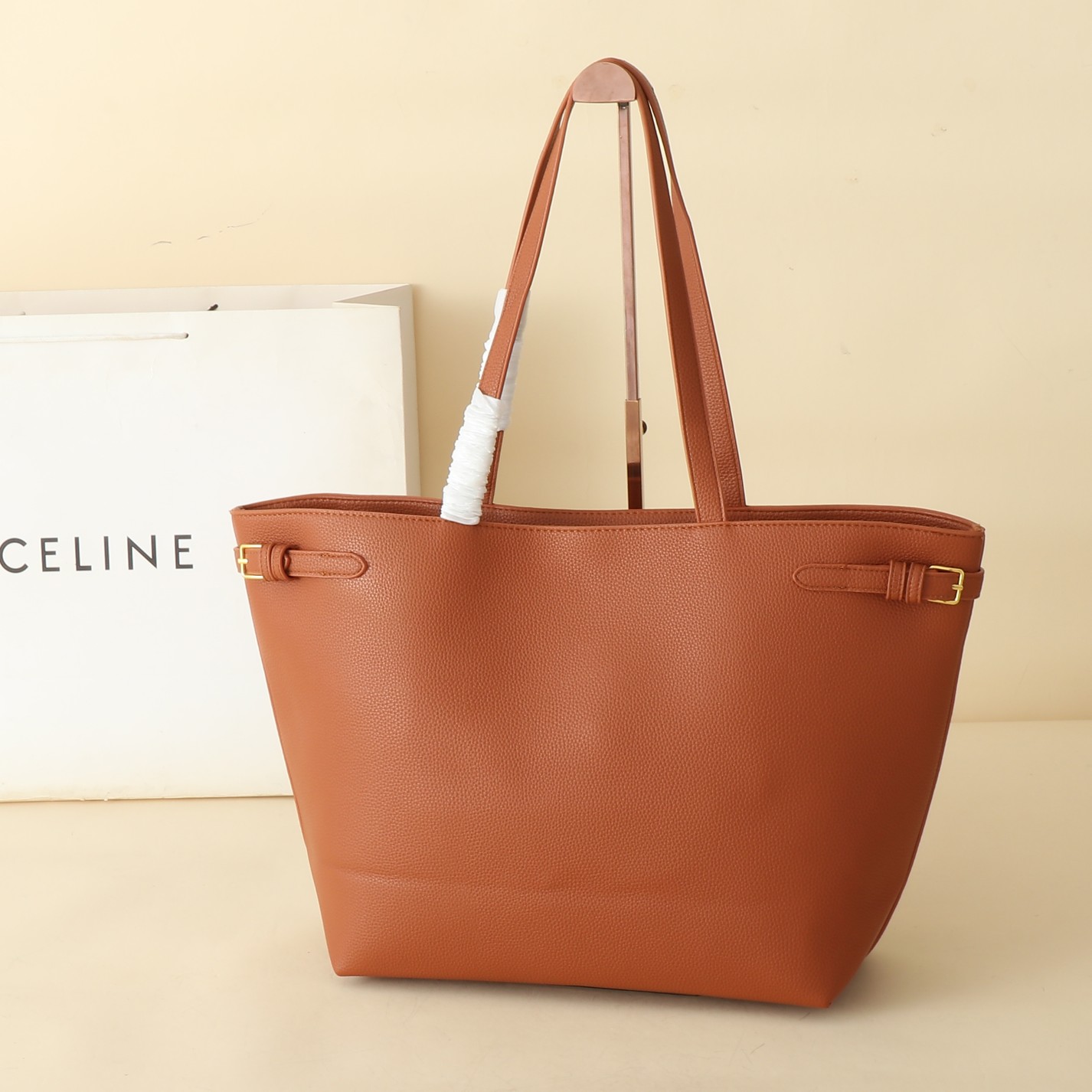 $28.99-Celine-X5622 gallery