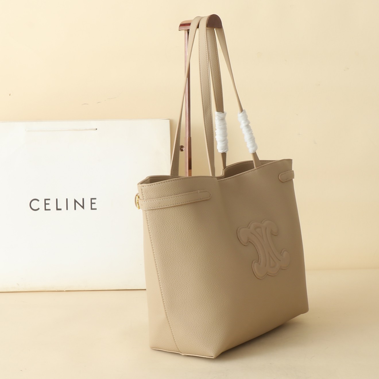 $28.99-Celine-X5622 gallery