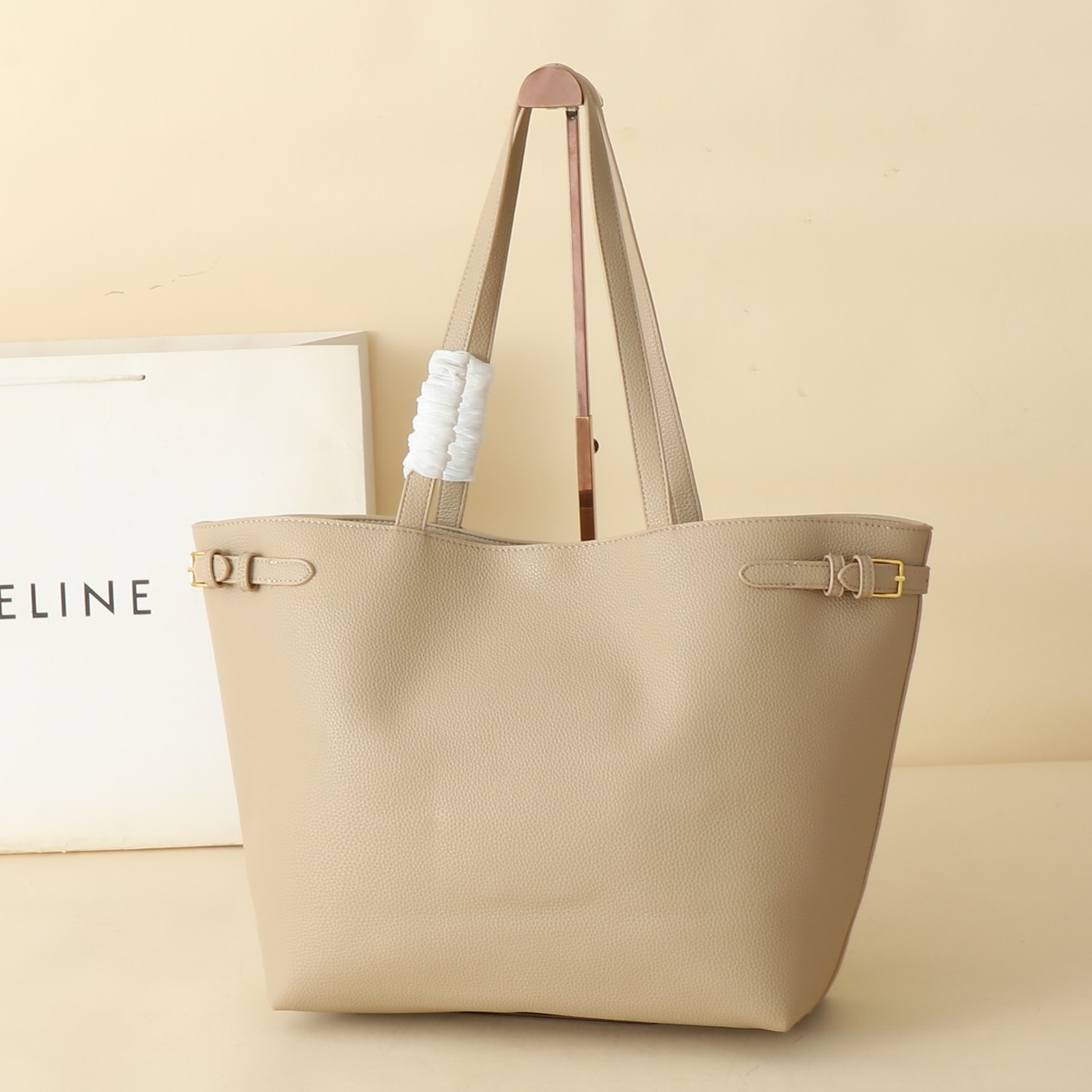 $28.99-Celine-X5622 gallery