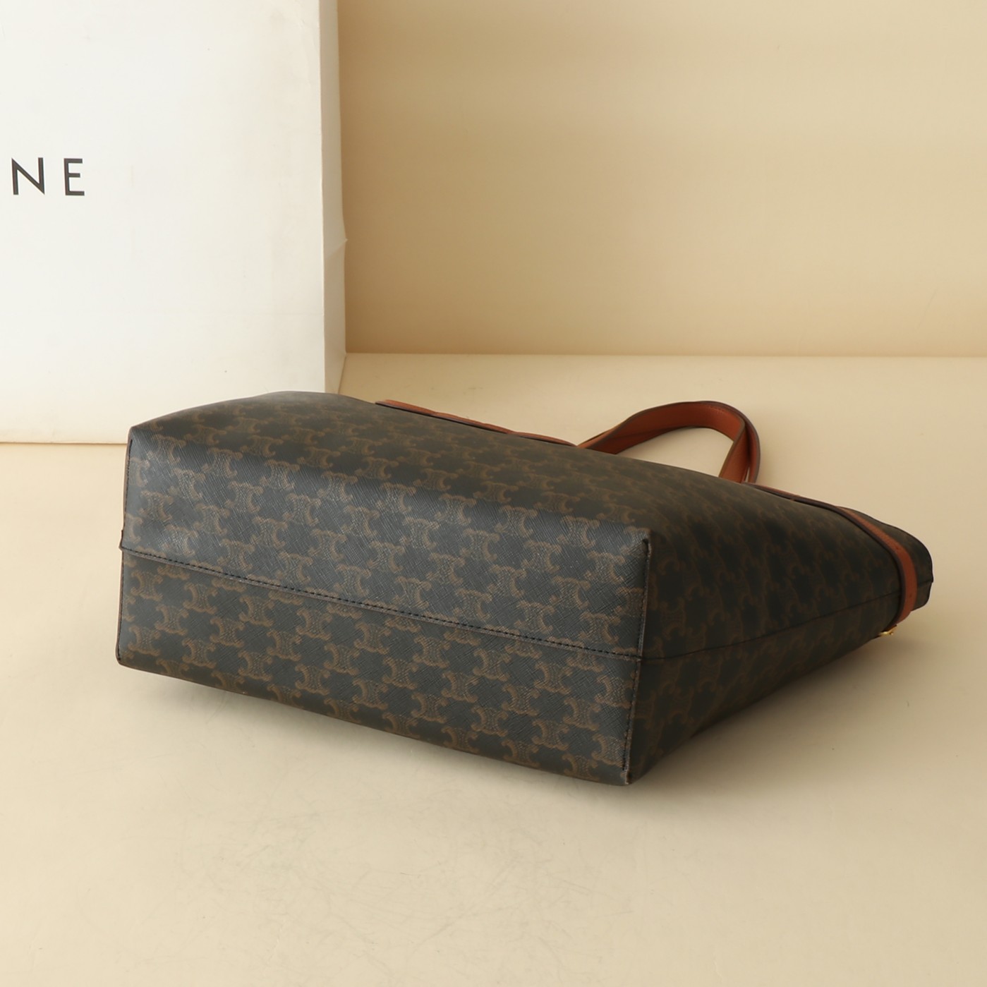 $28.99-Celine-X5622 gallery