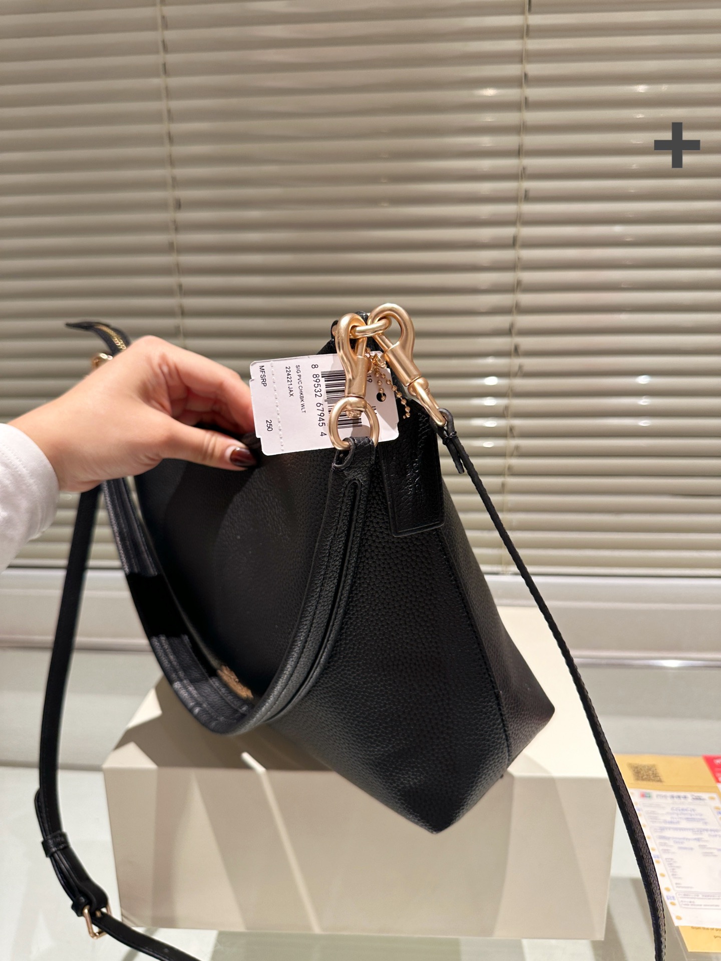 $28.99-Coach-X5438 gallery